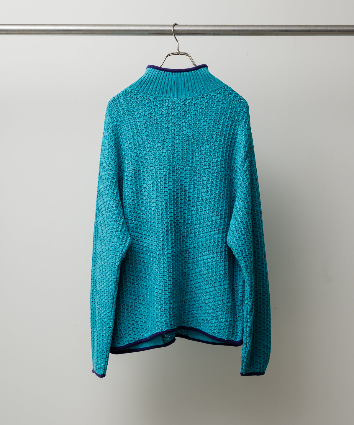 MOUNTAIN KNITTING PULLOVER