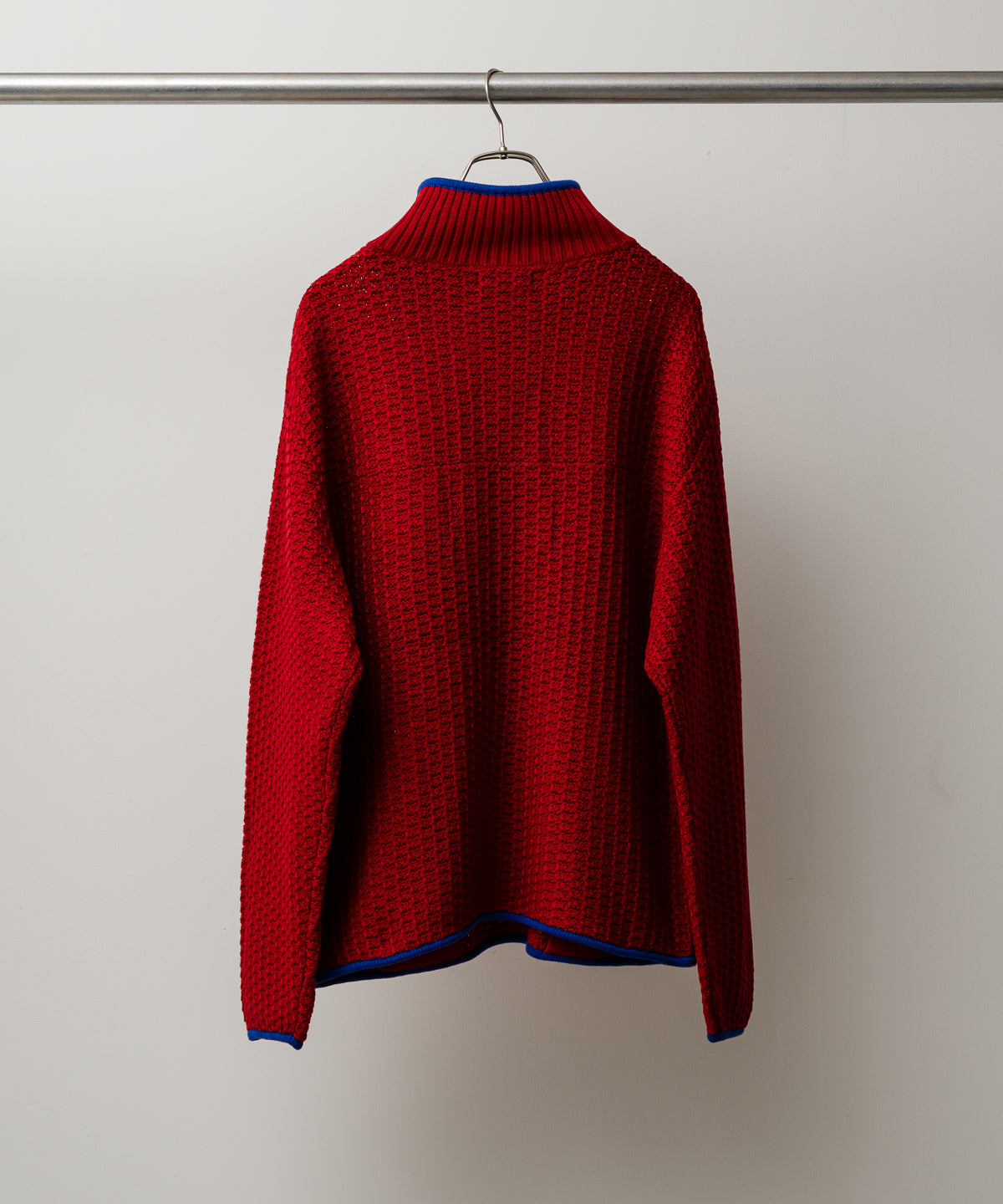 MOUNTAIN KNITTING PULLOVER