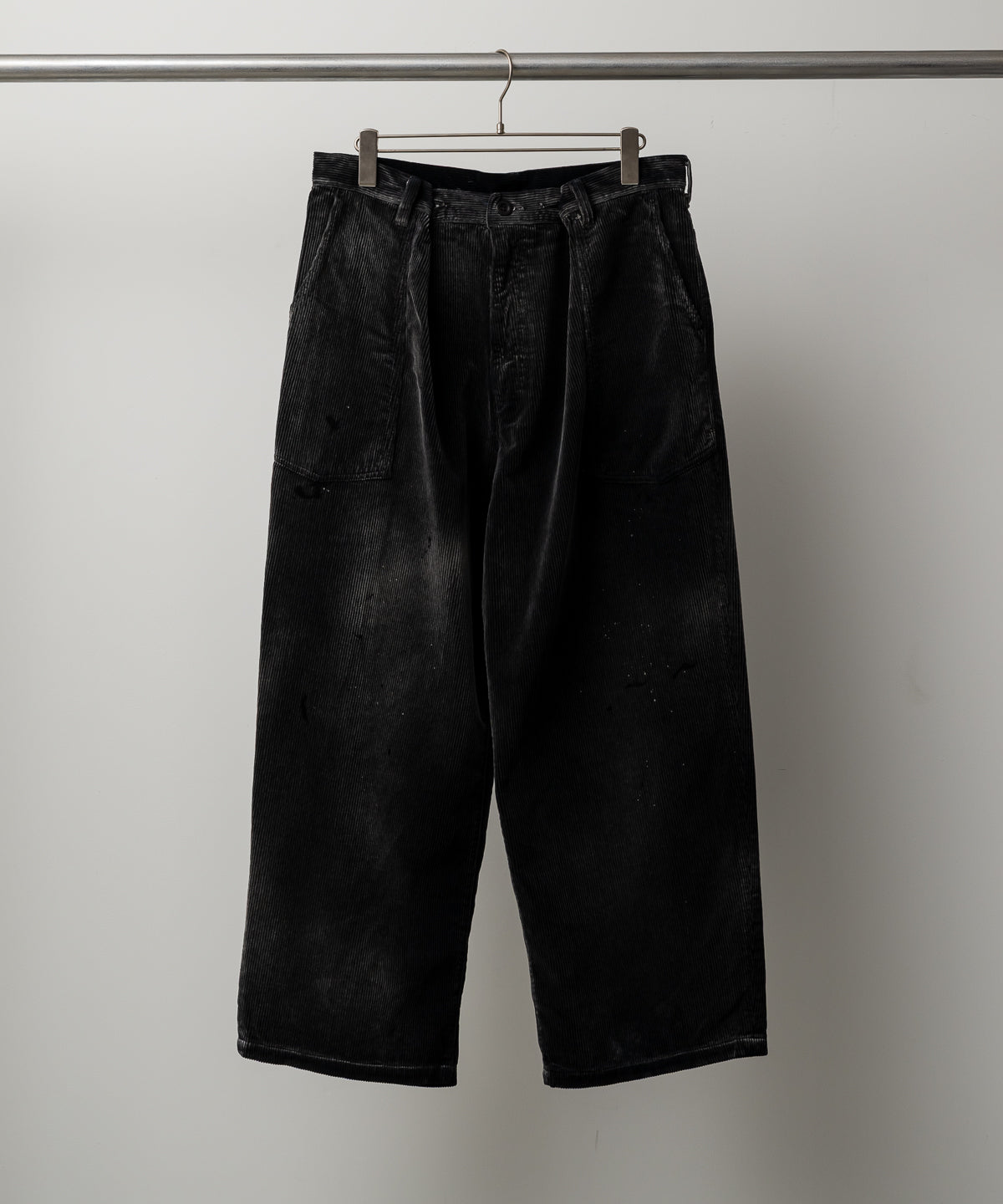 AGING CORDUROY BAKER PANTS