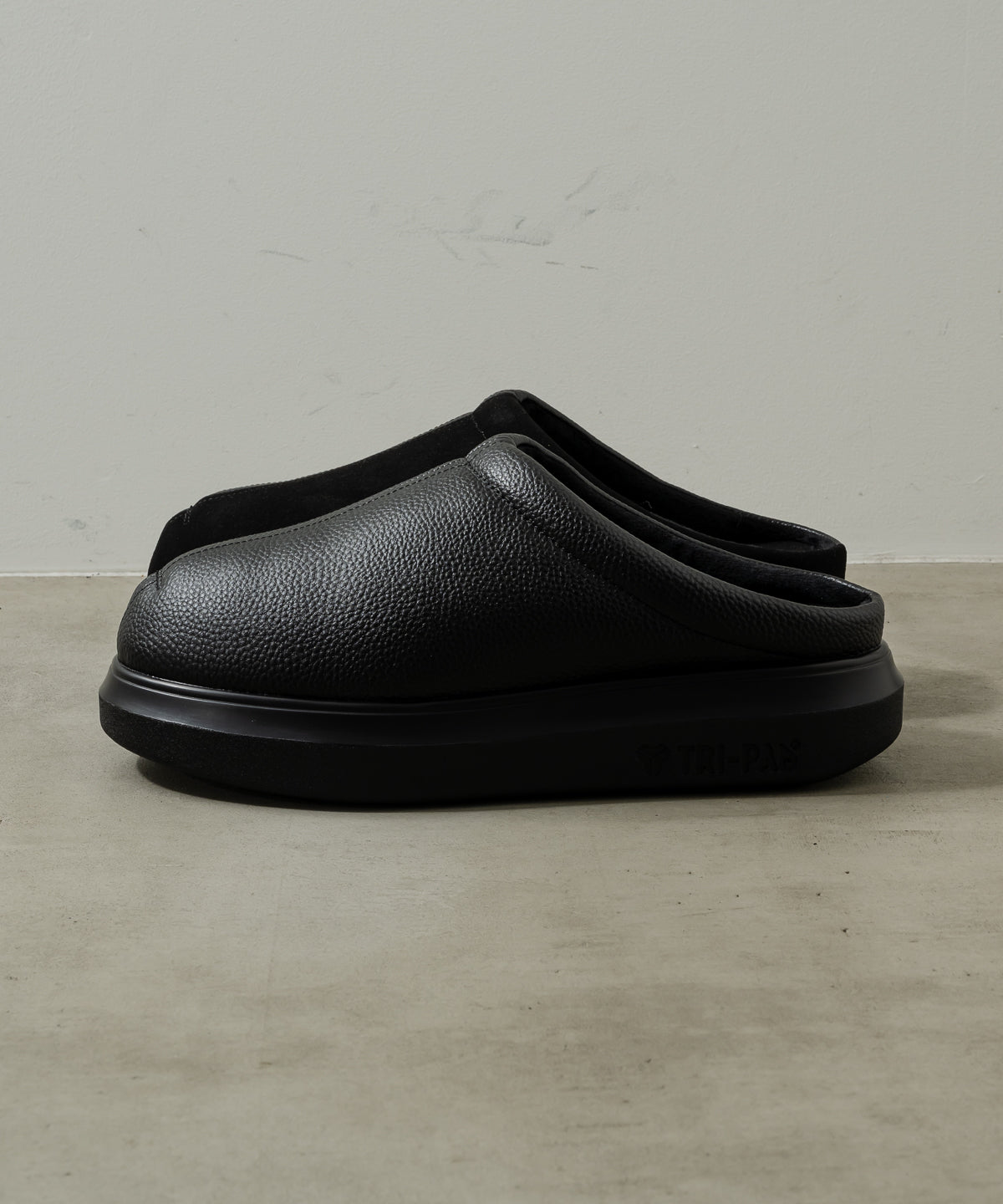 SOFT PAD SANDALS