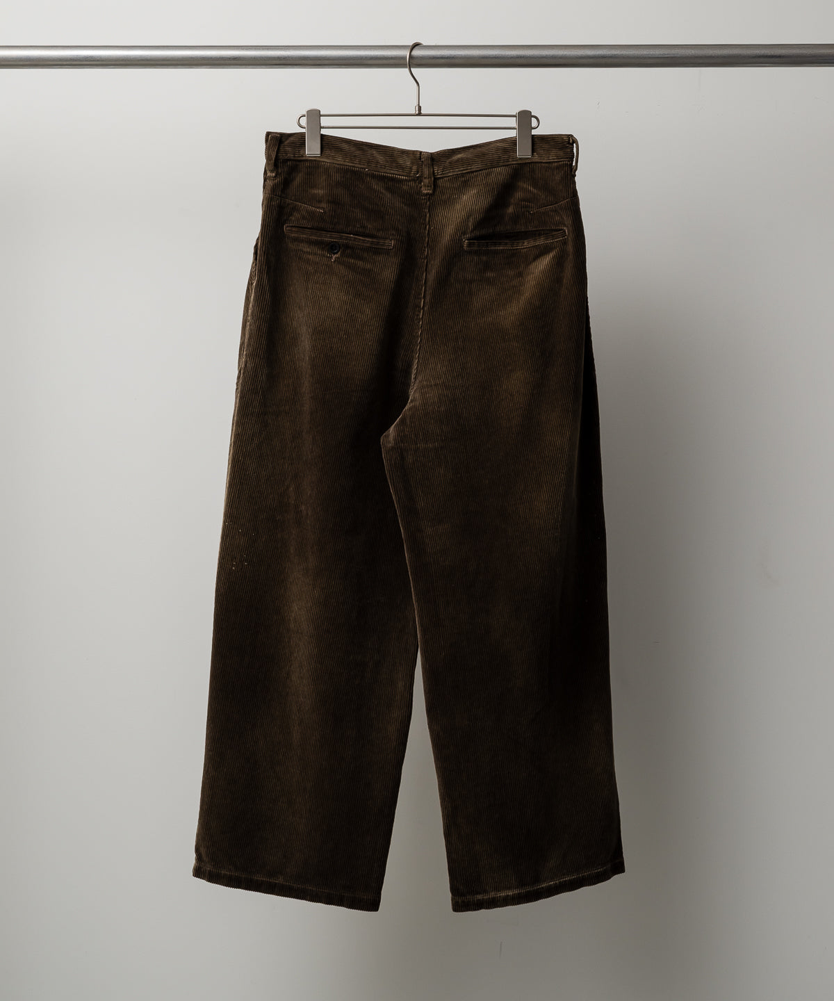 AGING CORDUROY BAKER PANTS