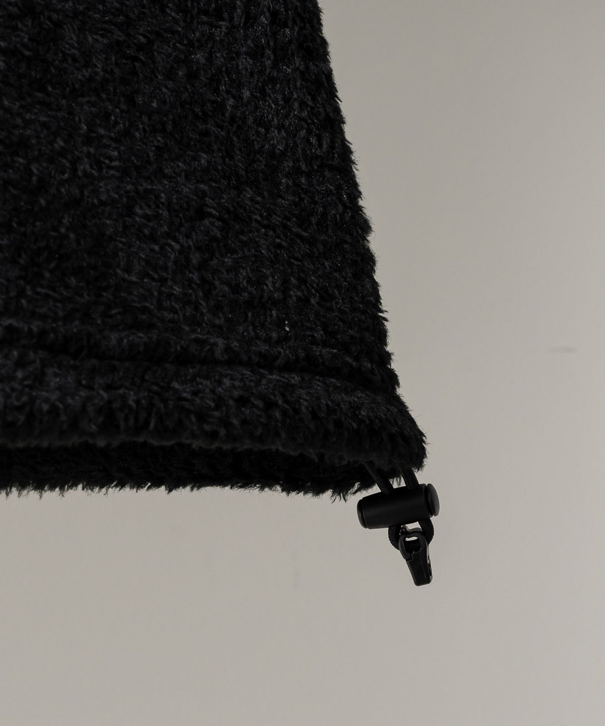 MOUT LOW LOFT CREW NECK