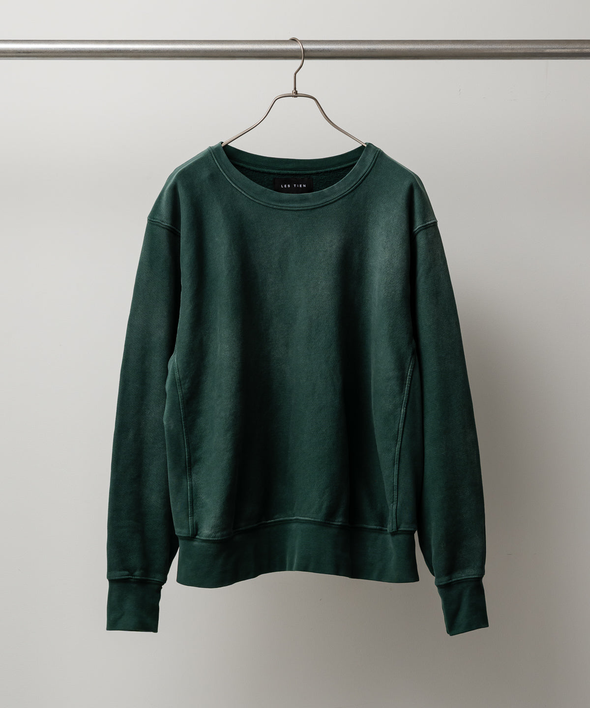 CROPPED CREW SWEATSHIRT