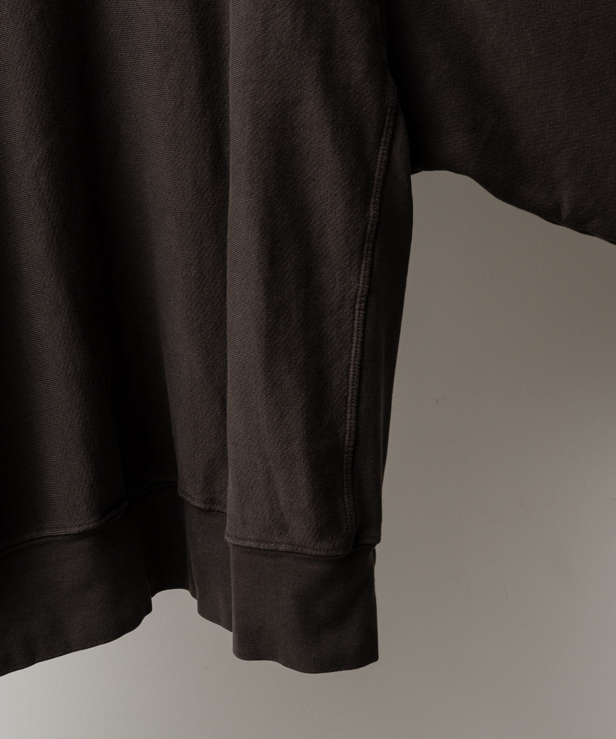 CROPPED CREW SWEATSHIRT