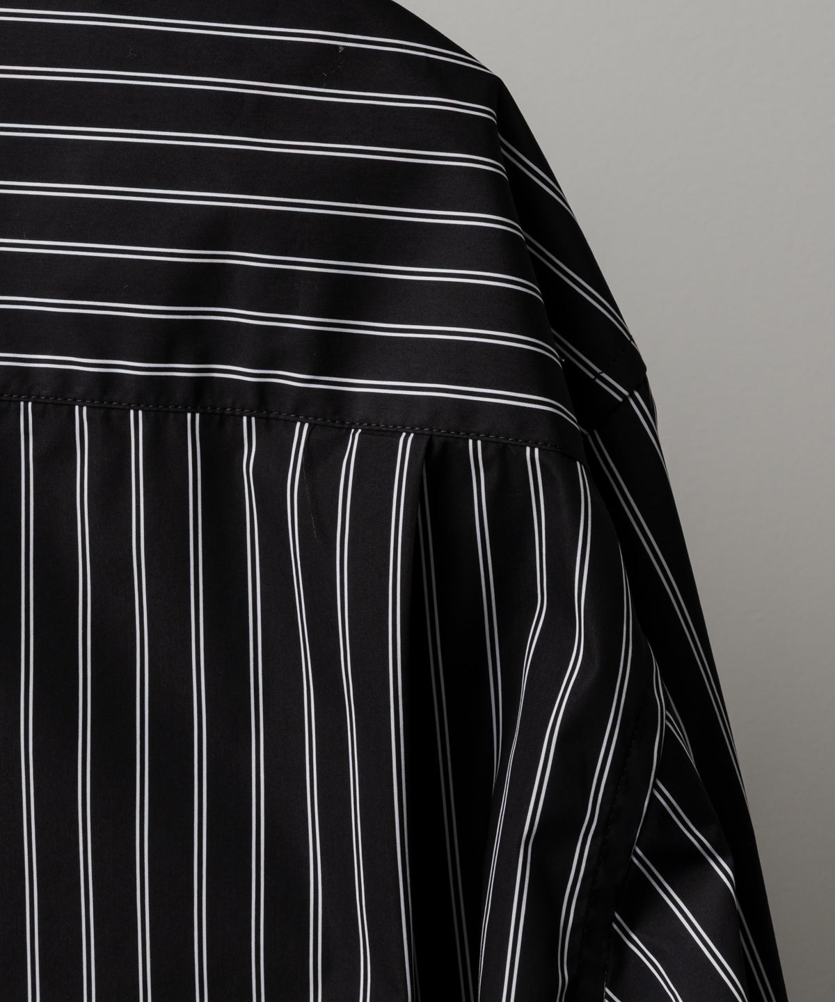 TECHNO STRIPE POPLIN SHIRT