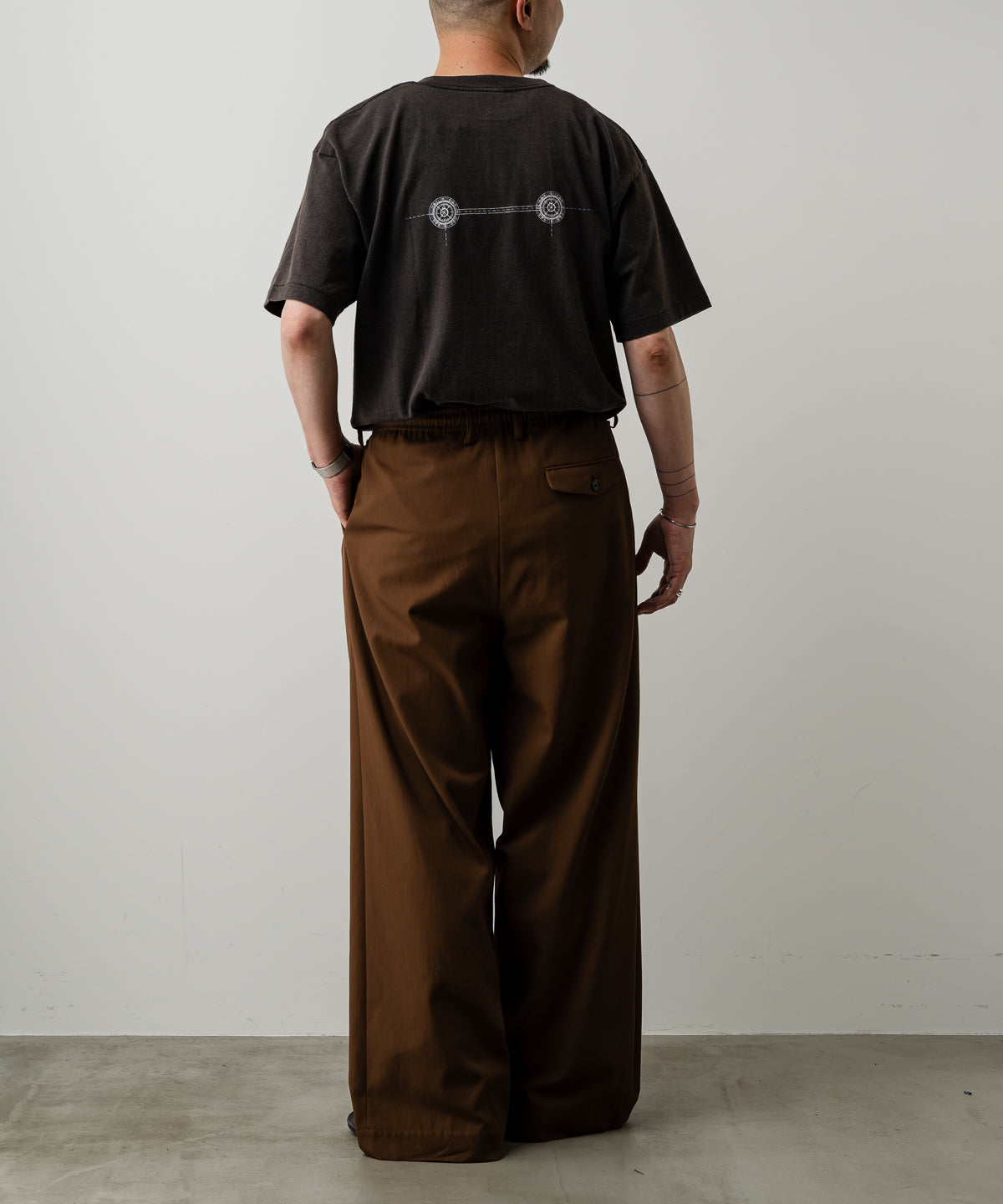 29-3-HM10 Tシャツ