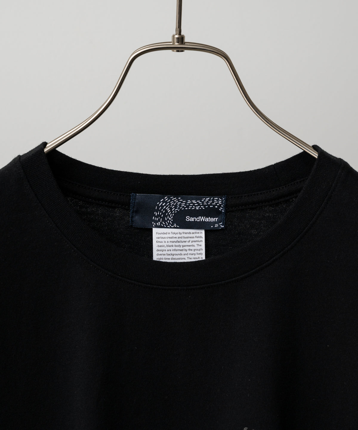 "moisture" TEE × Knuu®