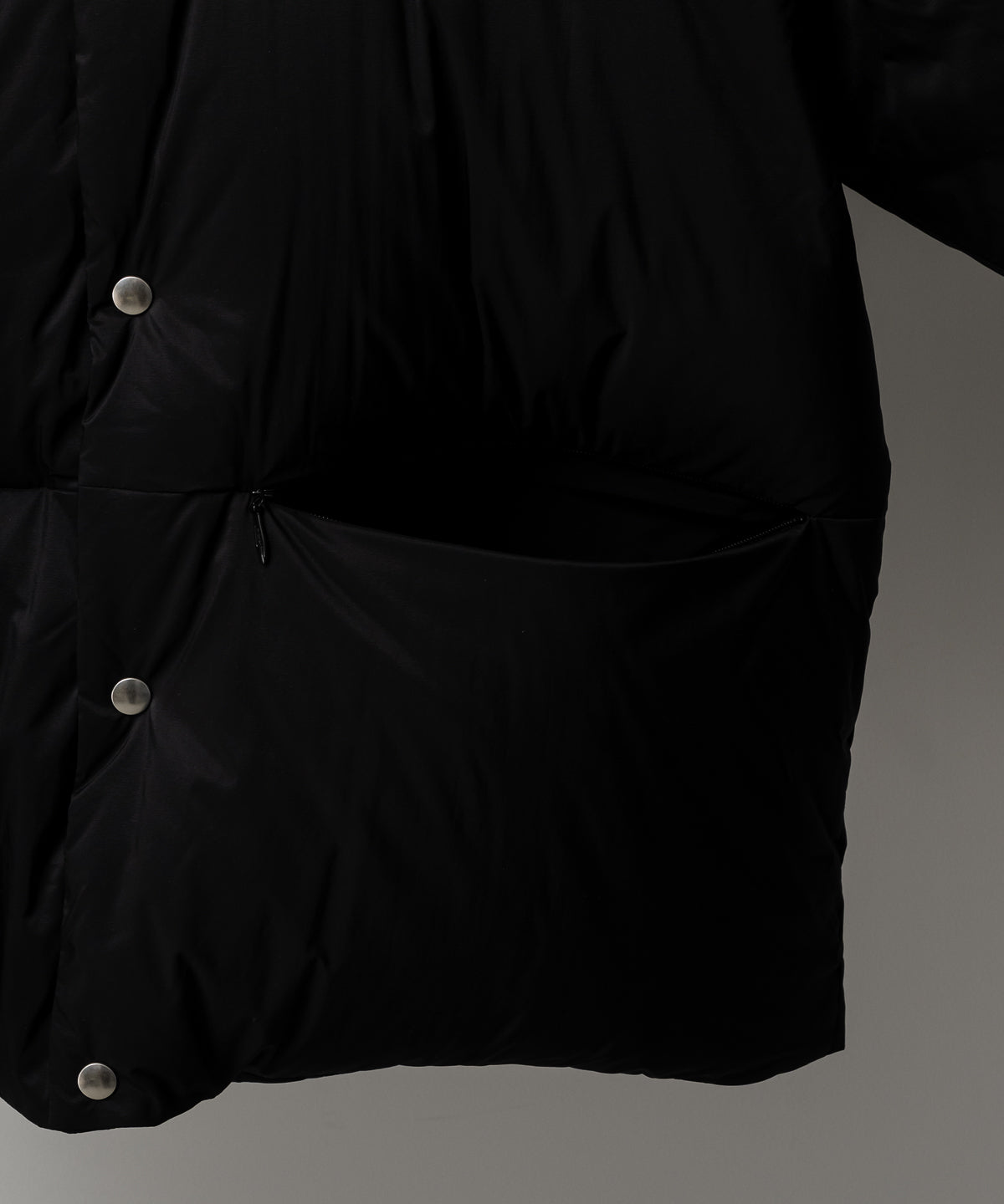 DOWN JACKET