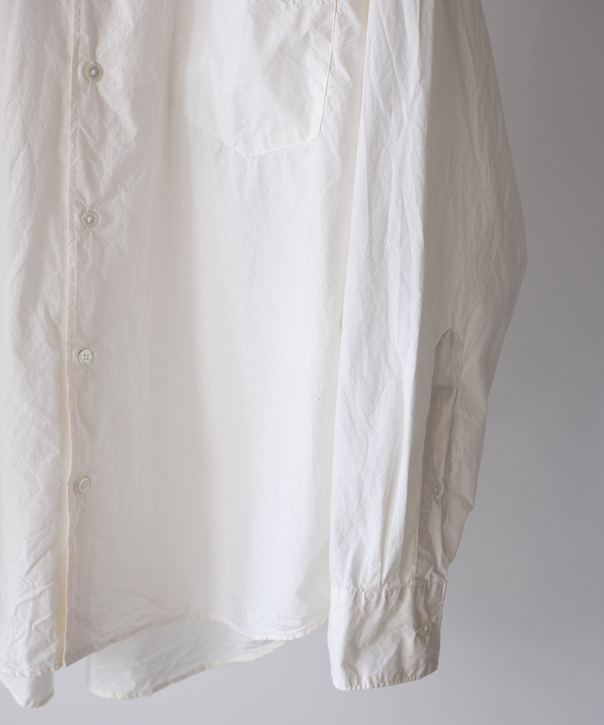 REGULAR COLLAR SHIRT