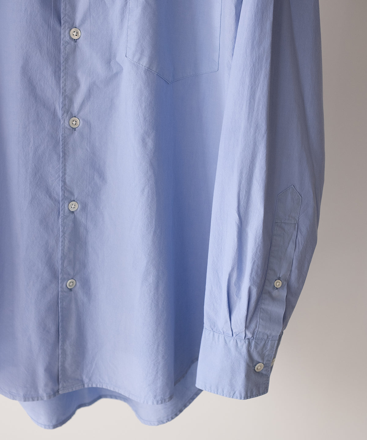 REGULAR COLLAR SHIRT