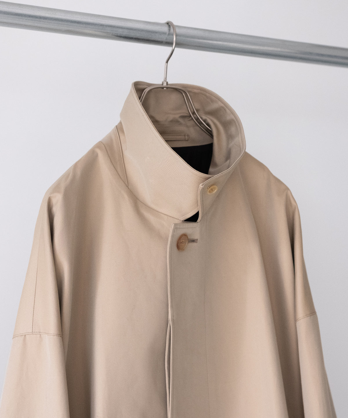 HUGE SINGLE TRENCH COAT