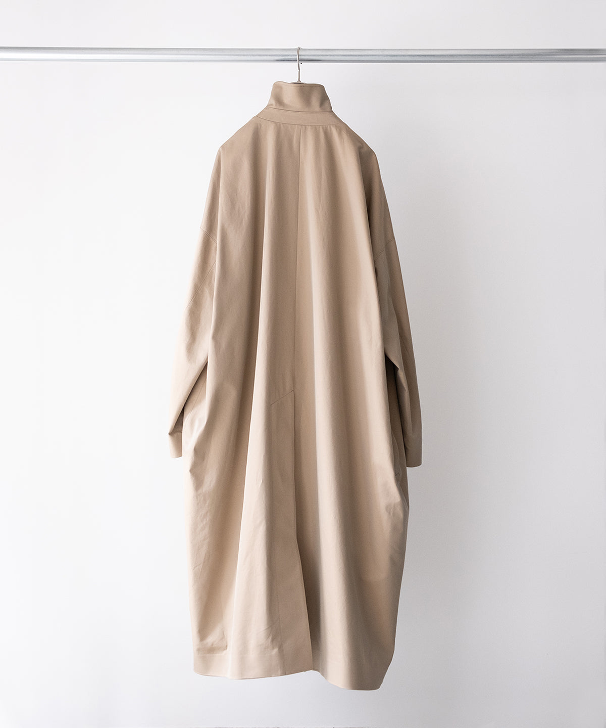 HUGE SINGLE TRENCH COAT