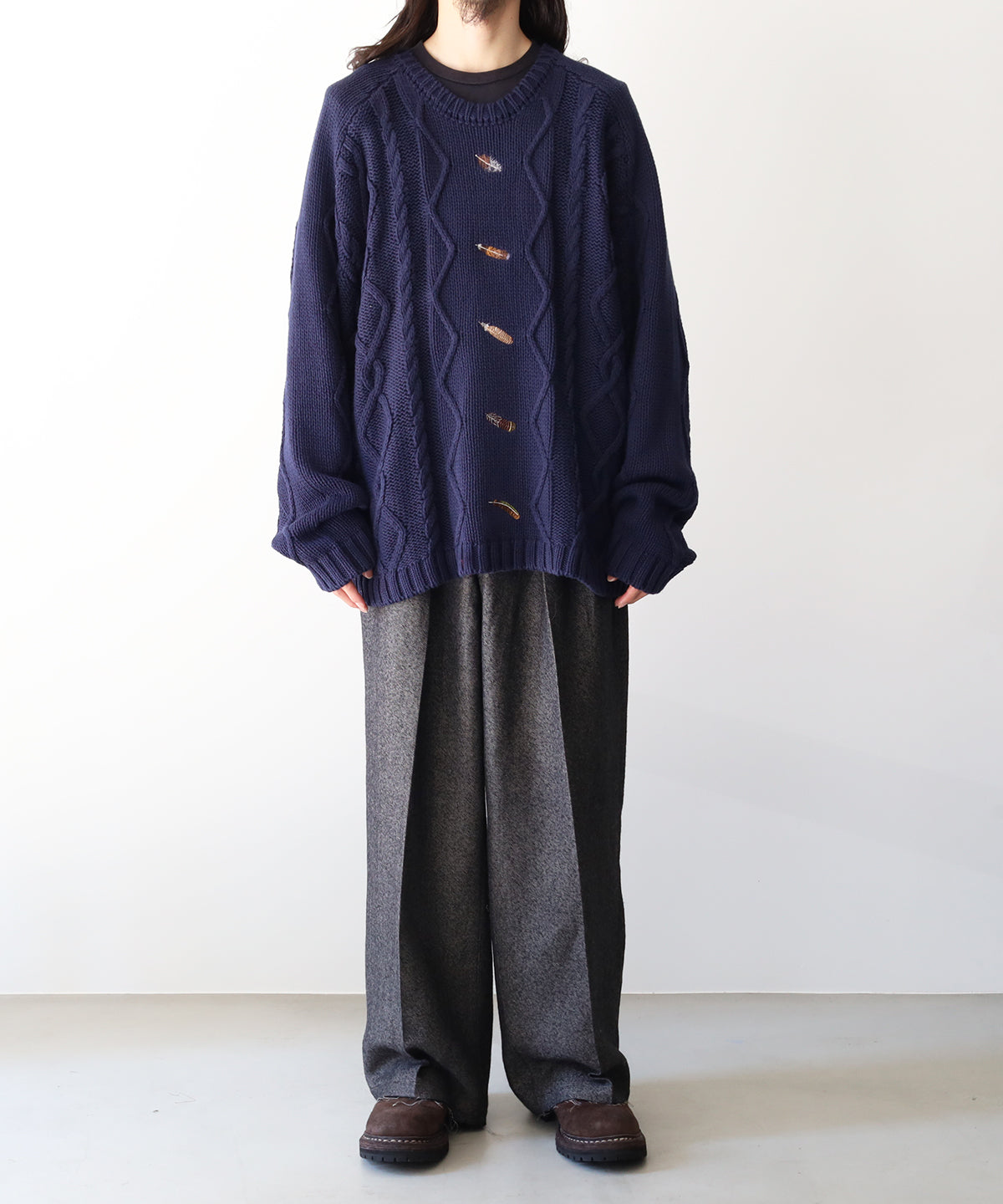EMBROIDERY CABLE STICH KNIT
