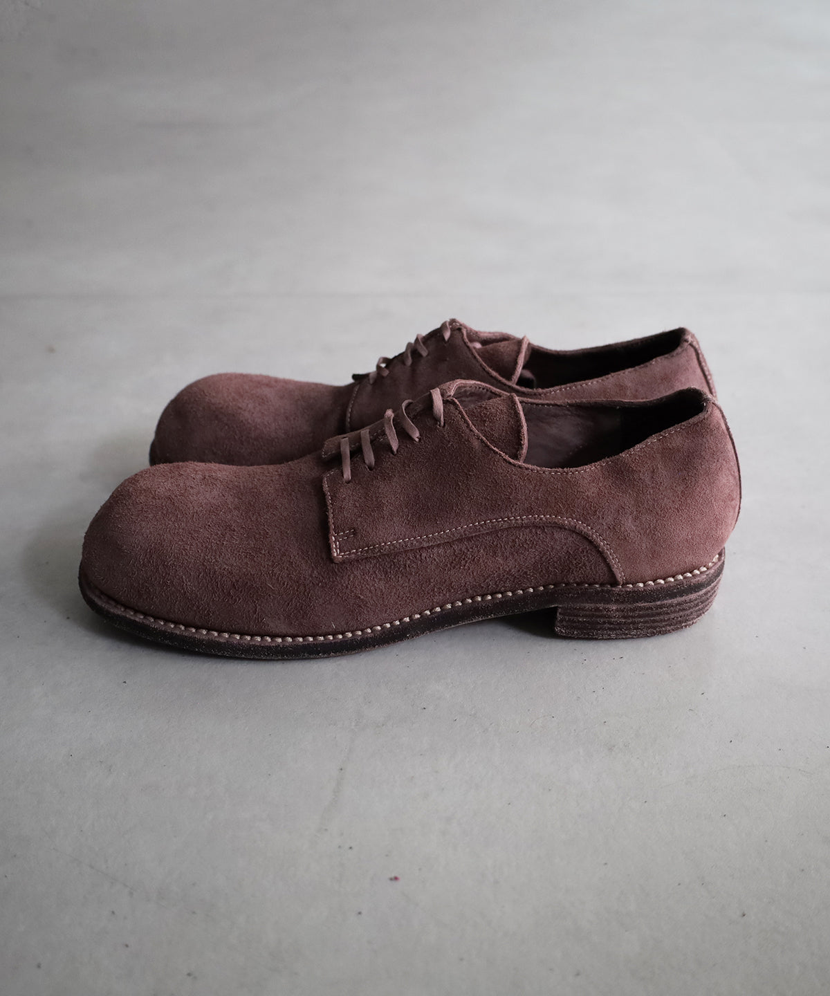 GR02 HORSE REVERSE LACED BIG DADDY SHOES