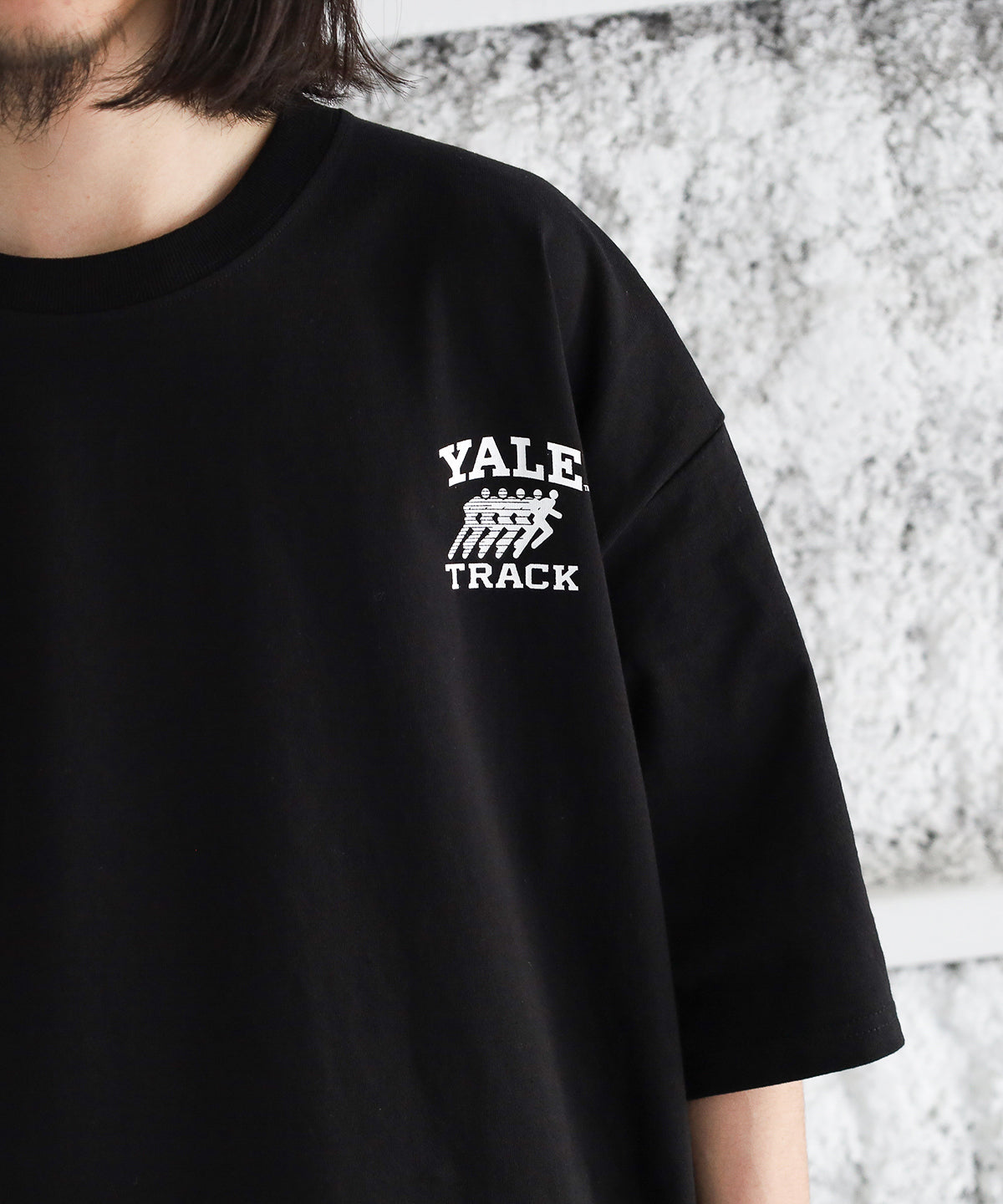 YALE TRACK TEE