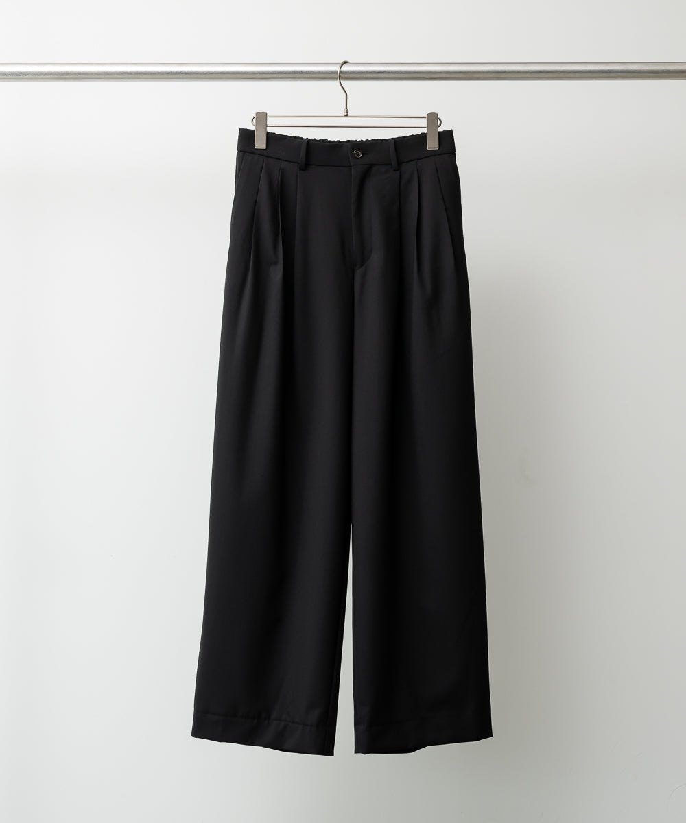 TRIPLE PLEATED WIDE TROUSERS / オーガニックウール2/80トロピカル