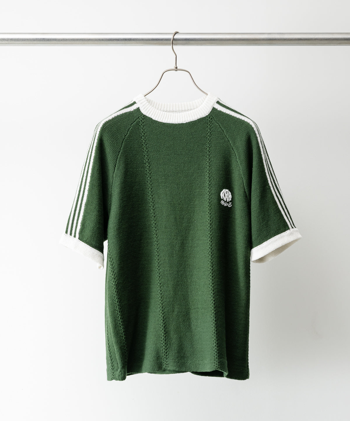 KNITTED TRAINING T-SHIRT