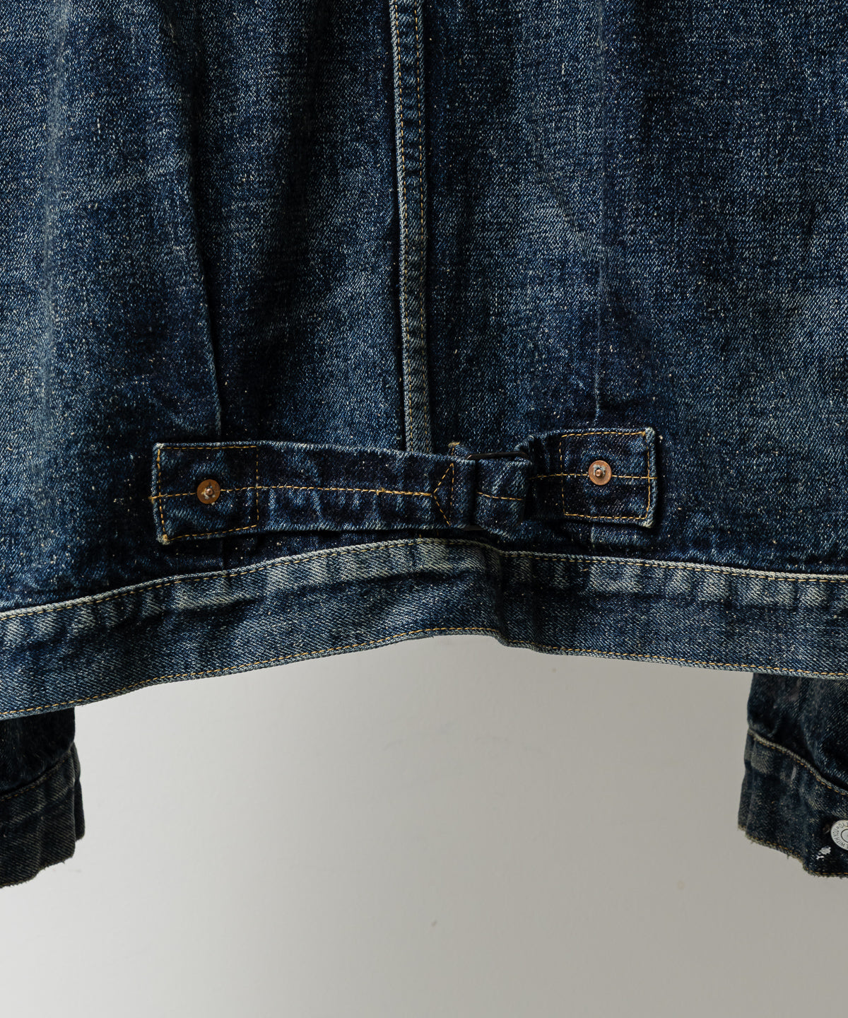 #001 T-BACK DENIM JACKET