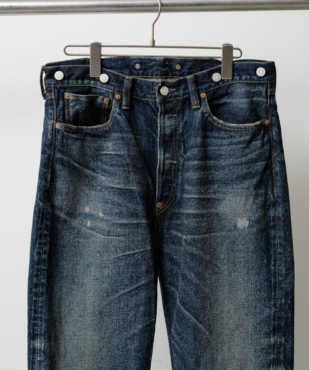 002 1942 LV JEANS