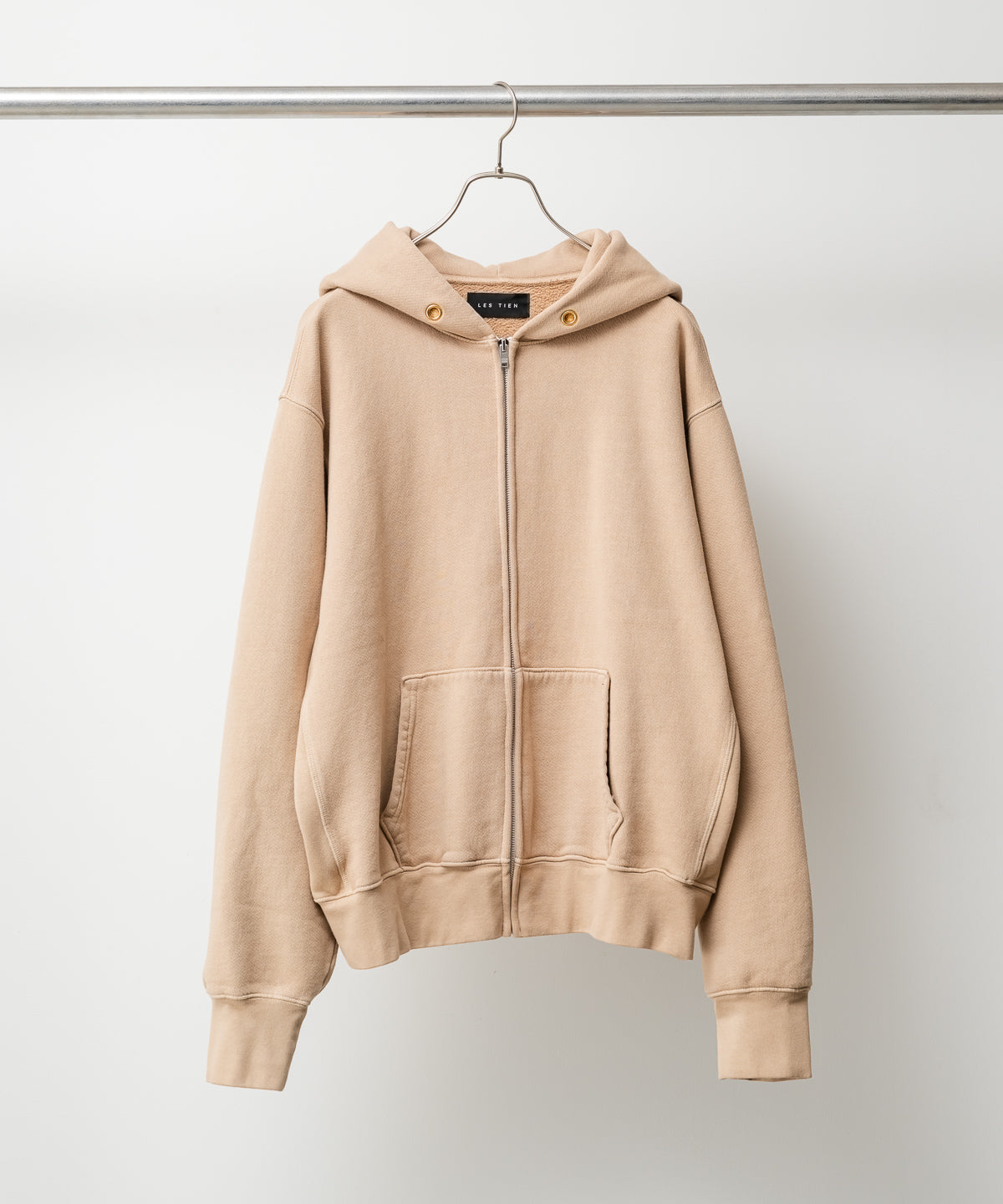 CLASSIC ZIP HOODIE