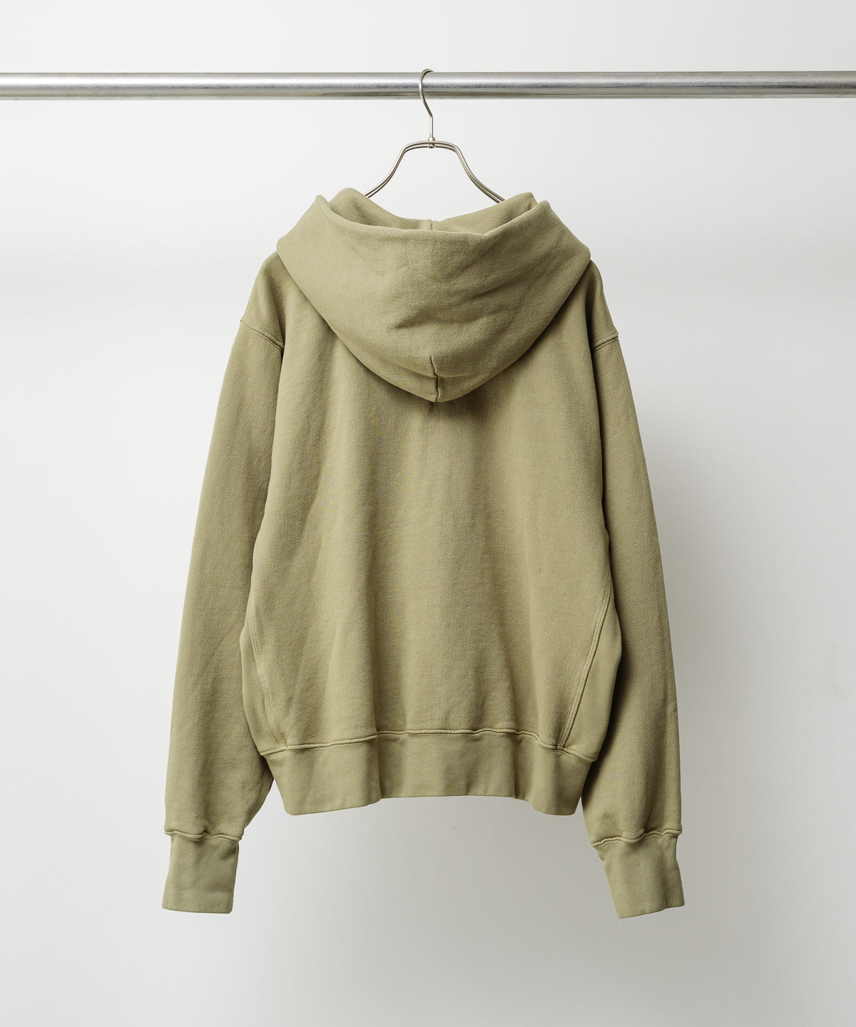 CLASSIC ZIP HOODIE