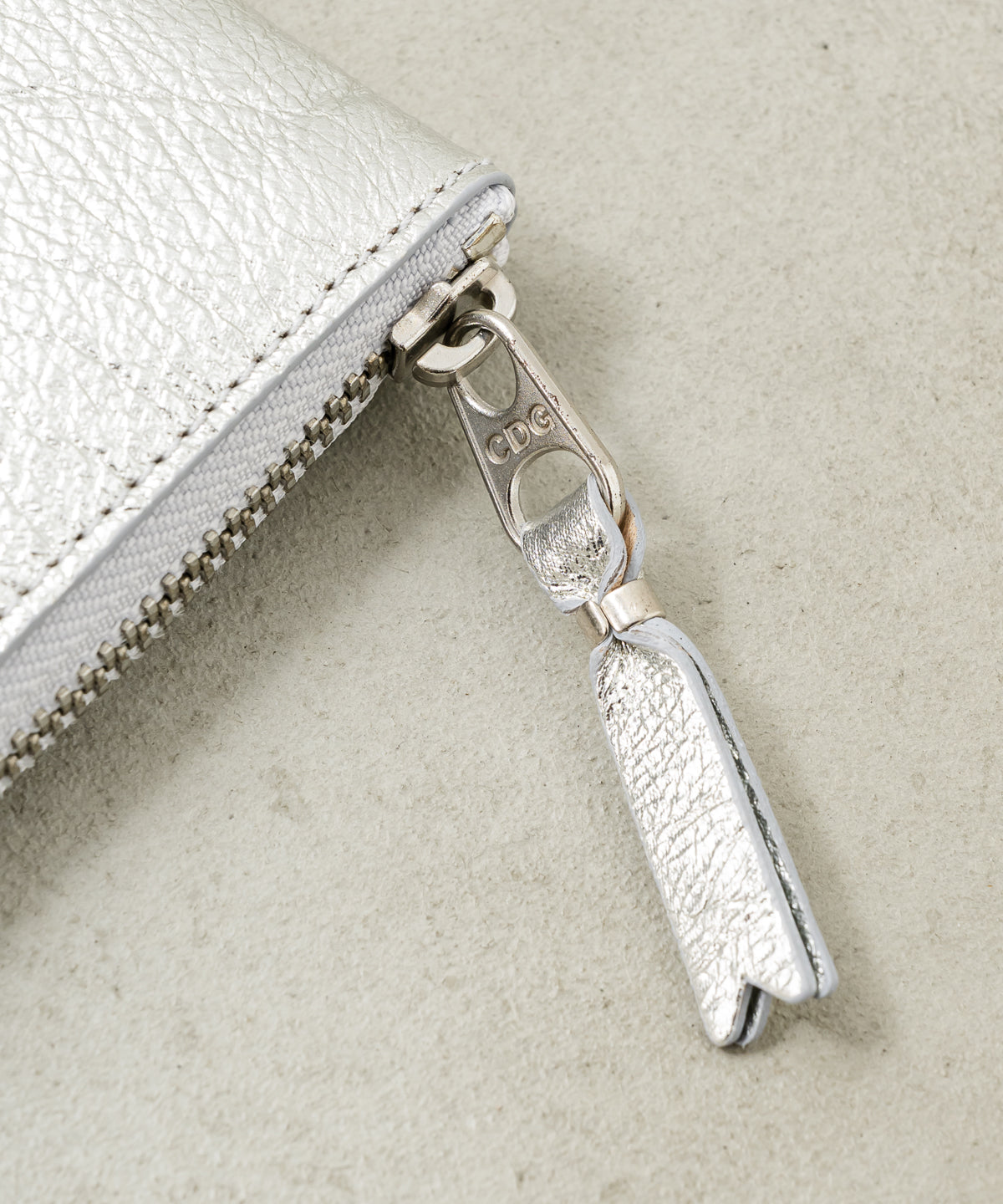 GOLD AND SILVER L ZIP WALLET