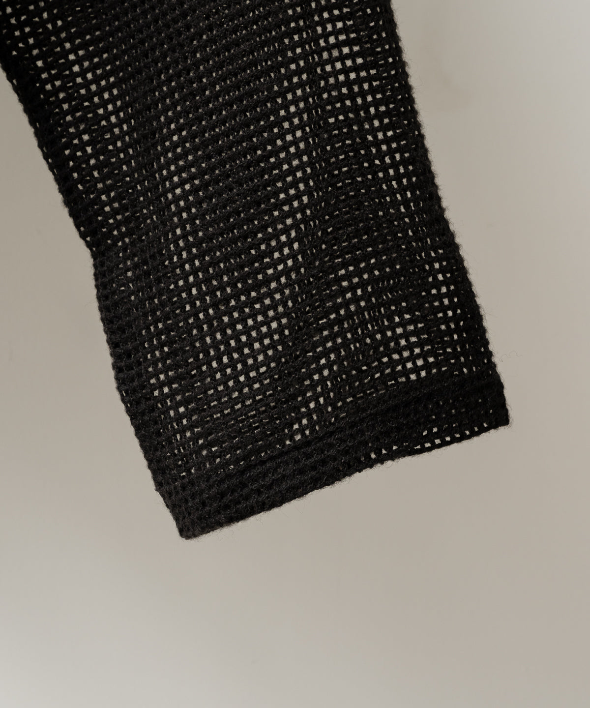 WOOL RUSSELL LS