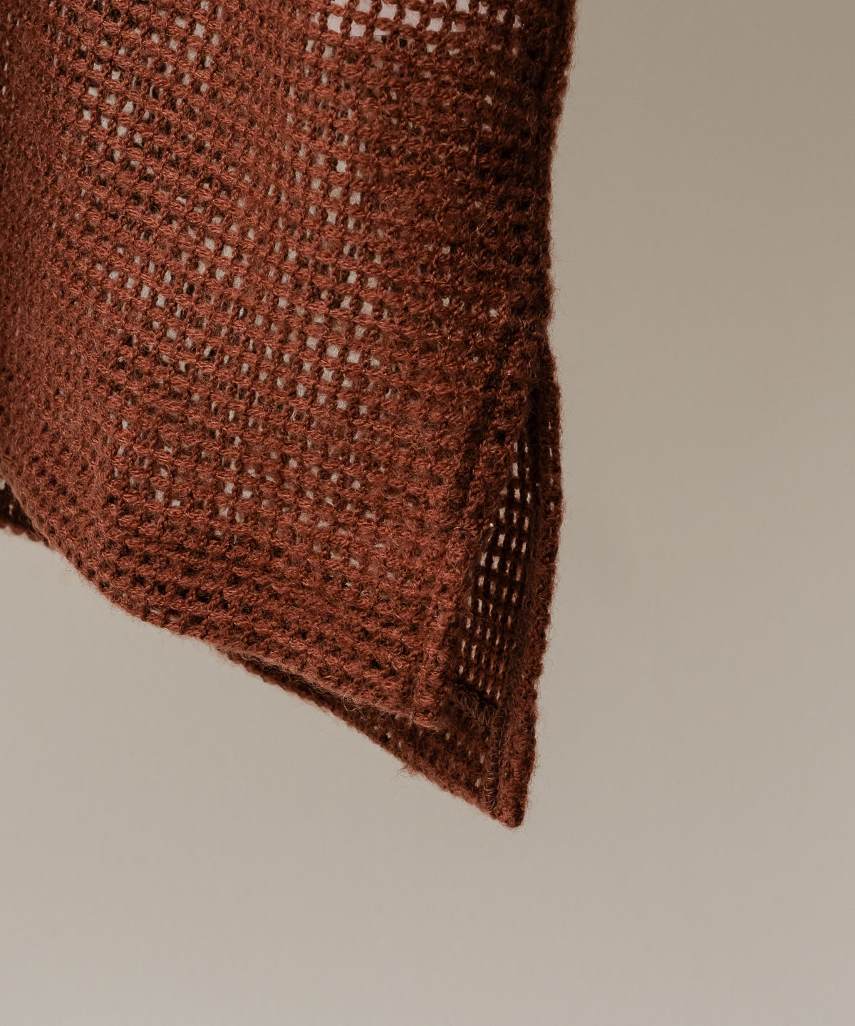 WOOL RUSSELL LS