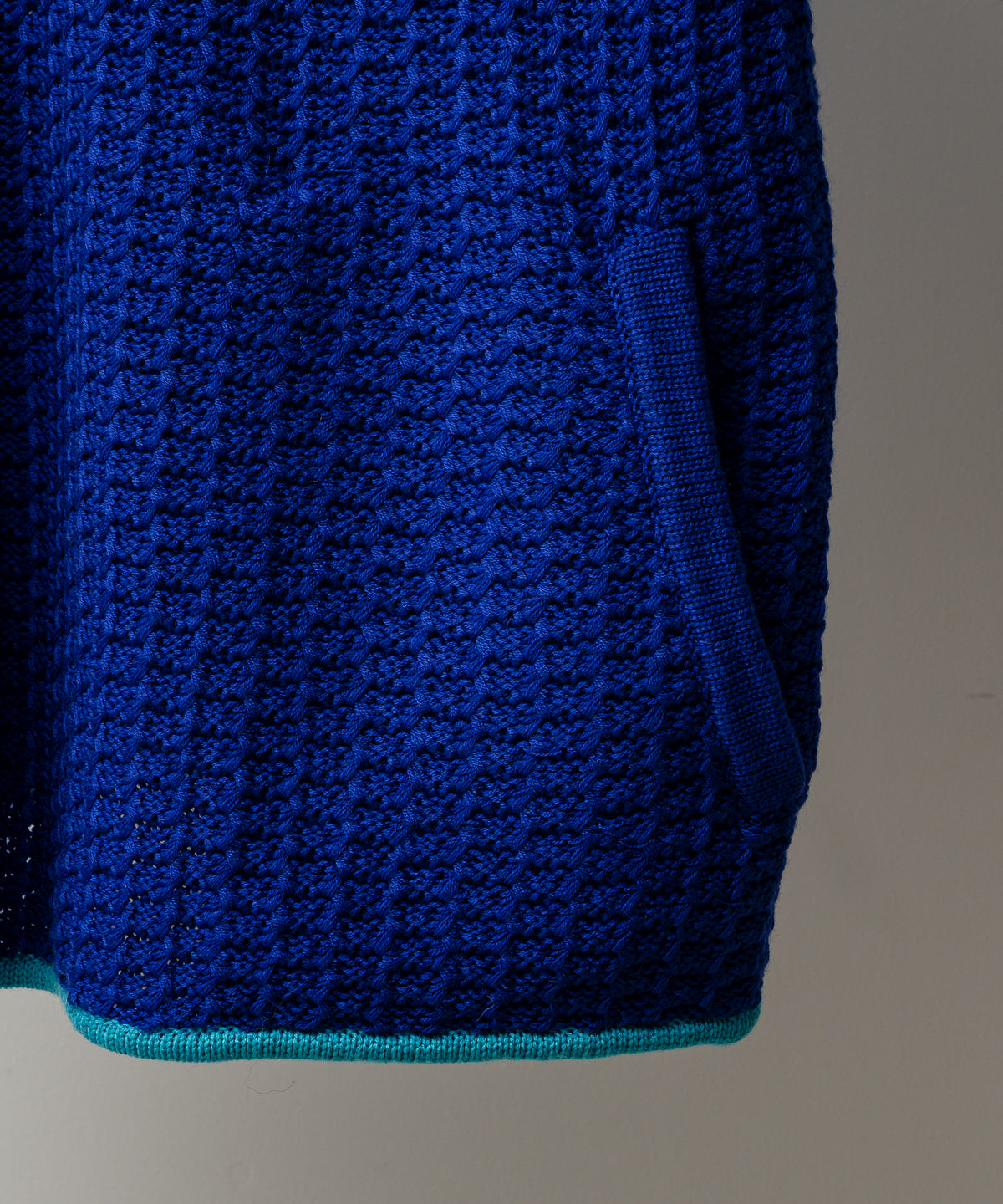 MOUNTAIN KNITTING PULLOVER