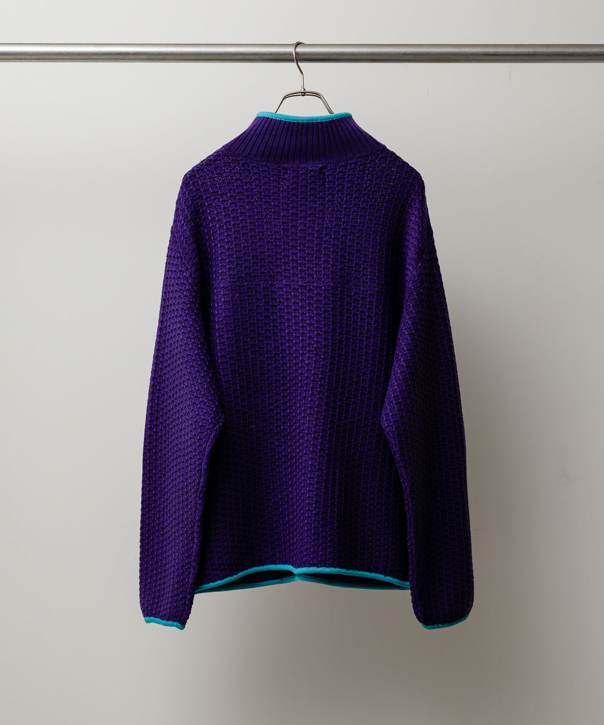 MOUNTAIN KNITTING PULLOVER