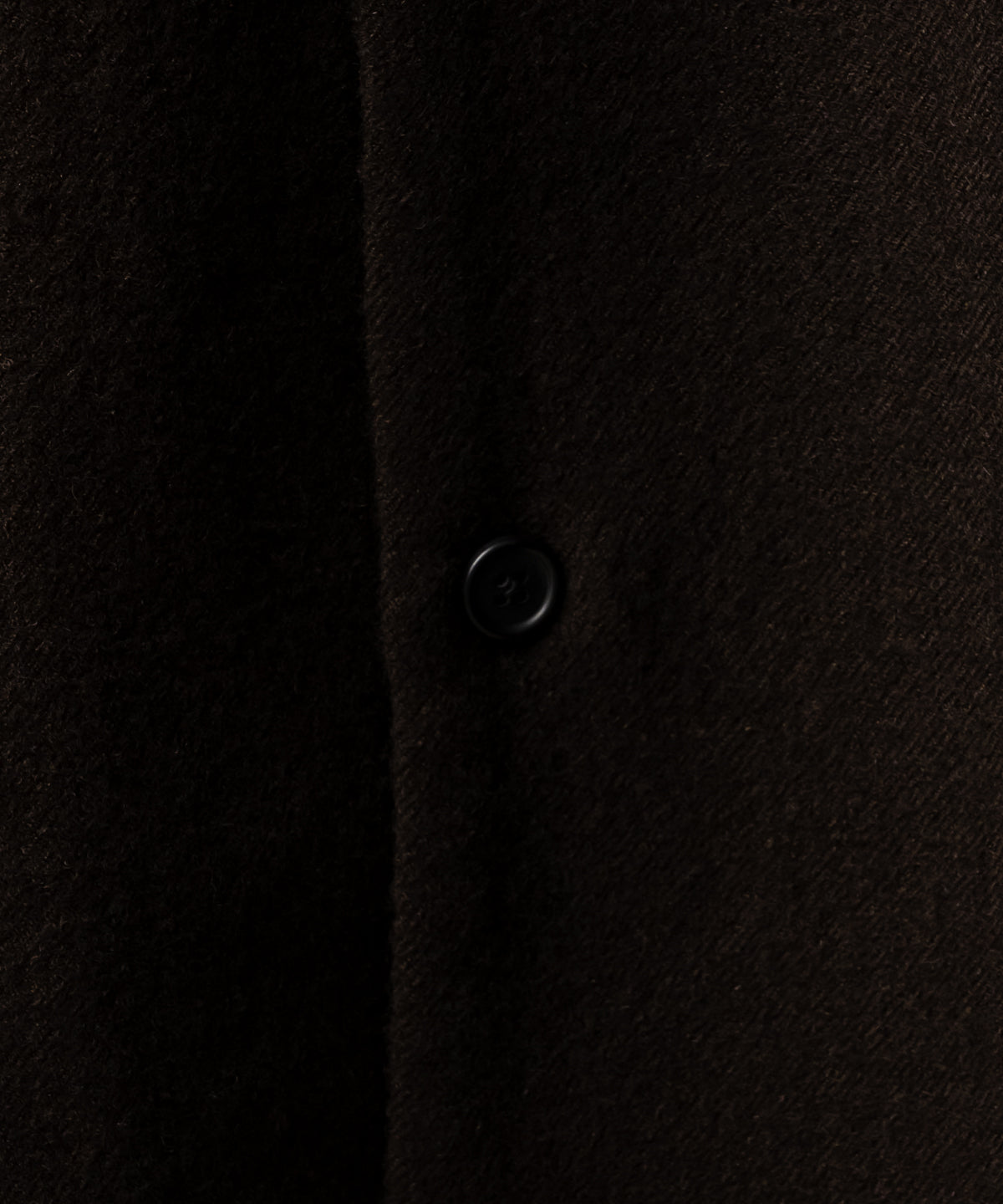 SHRINK WOOL NO-COLLAR TAILORED SHIRT