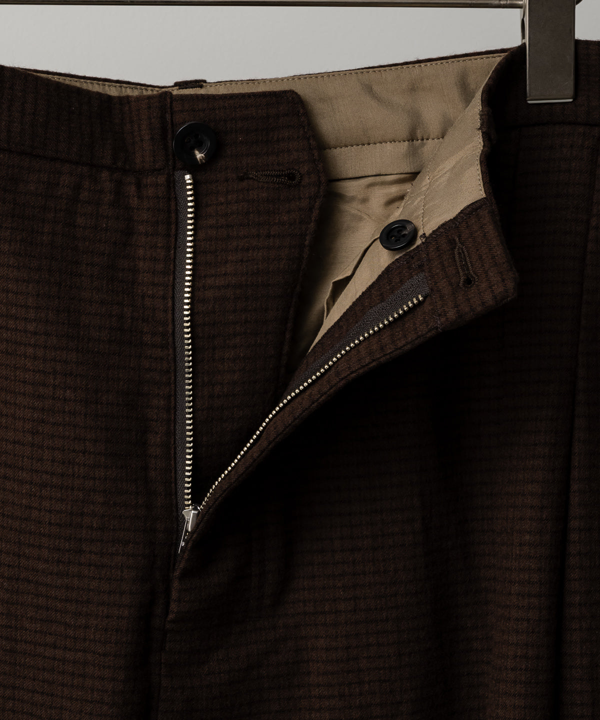 PLAID CHECK WOOL SLACKS