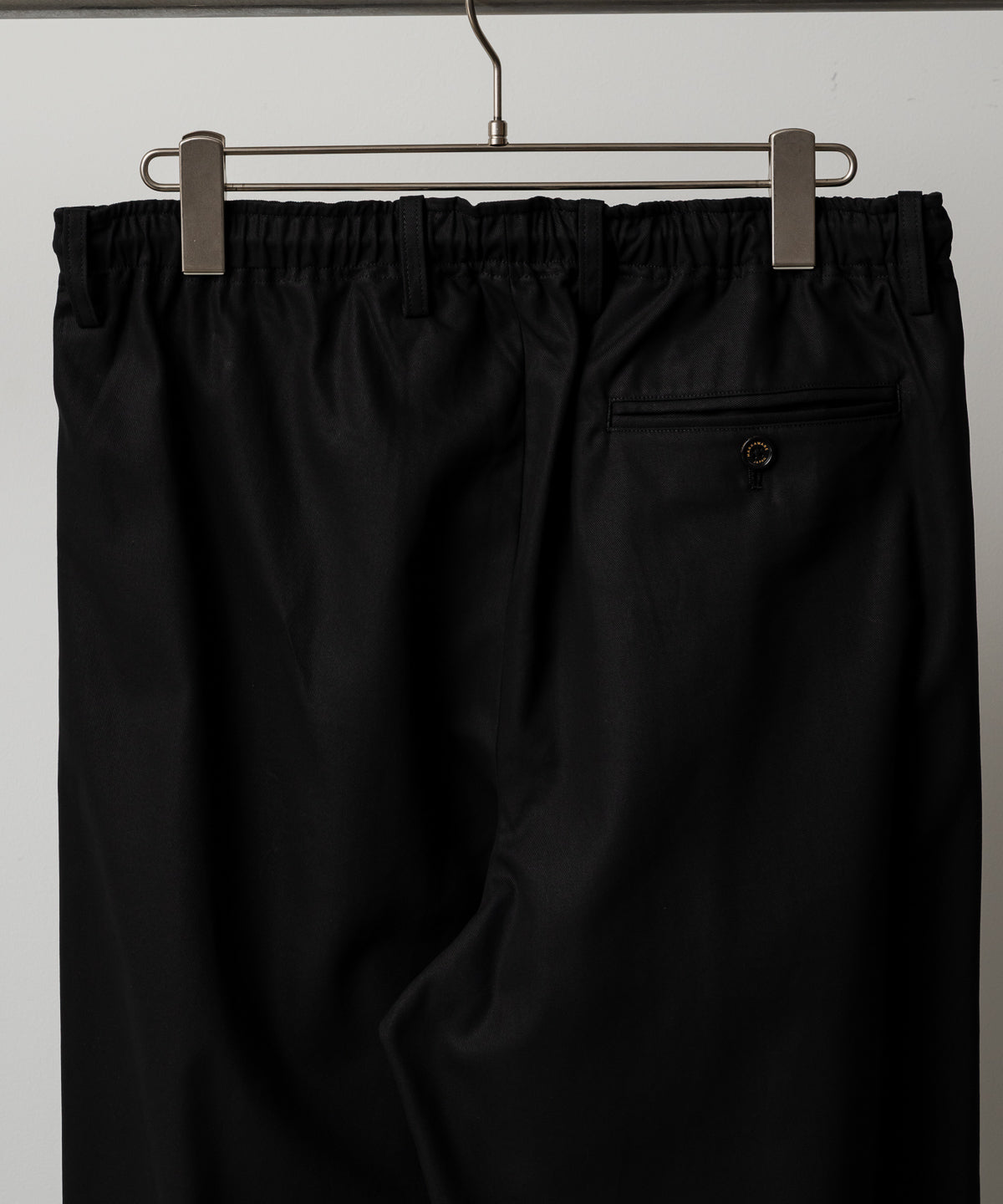 DOUBLE PLEATED EASY TROUSERS
