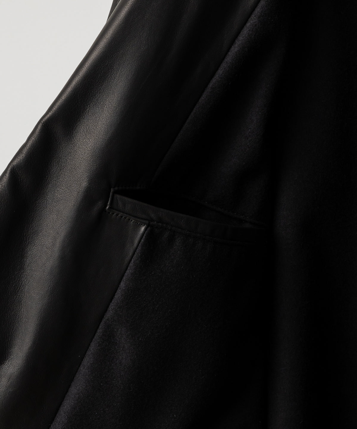 STROLL AROUND JACKET