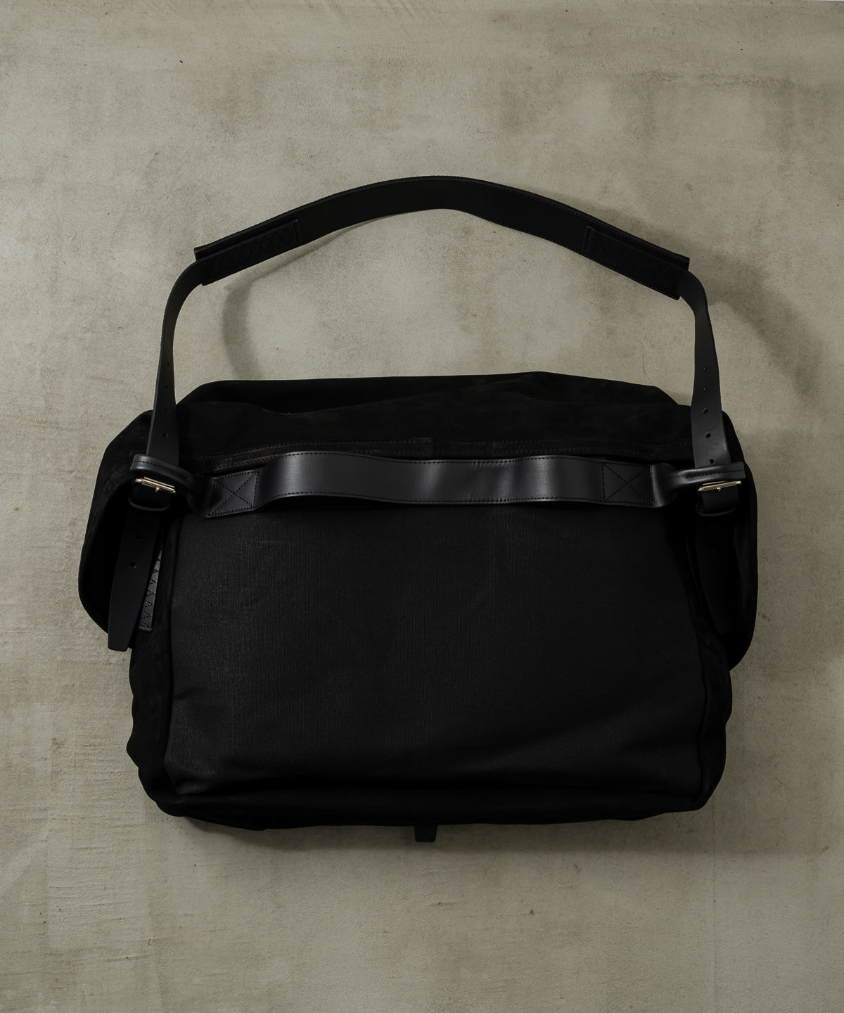 SUEDE SHOULDER BAG