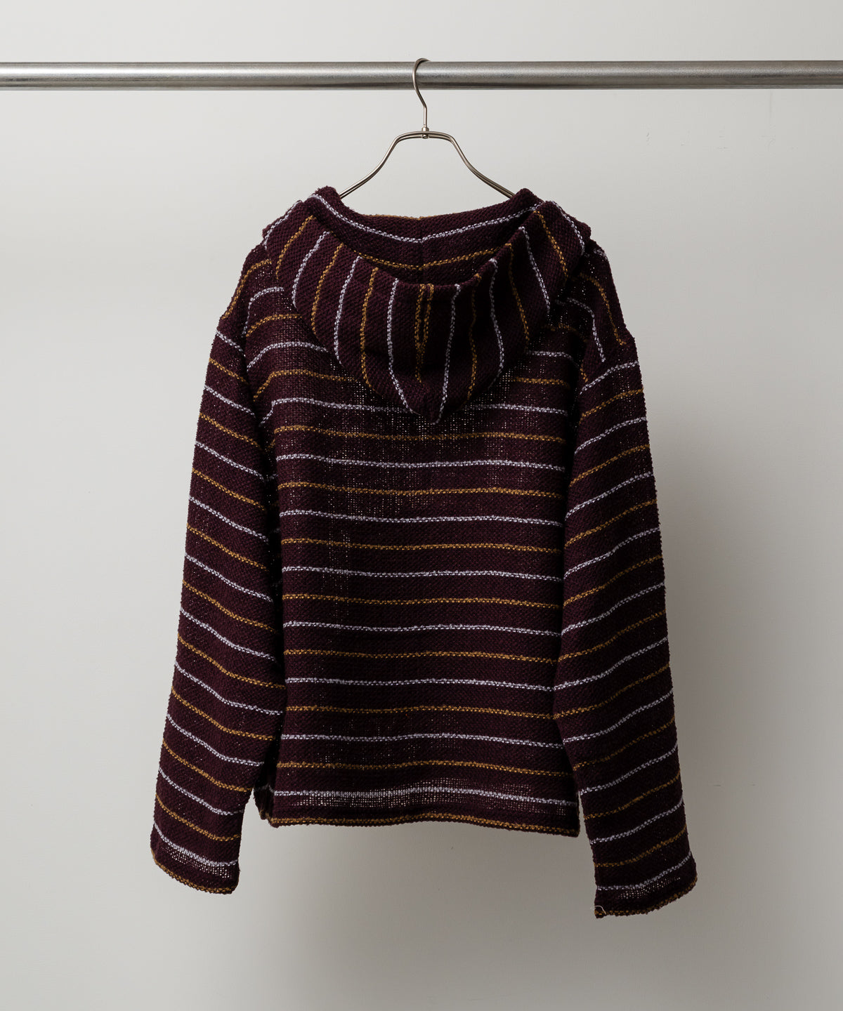 CUT BORDER HOODIE