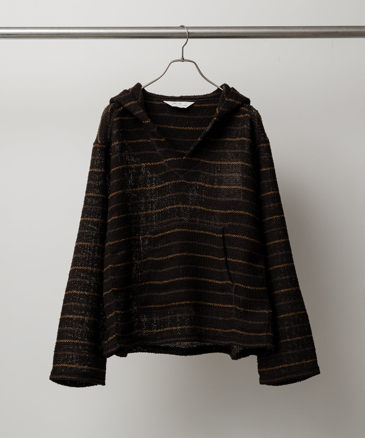 CUT BORDER HOODIE