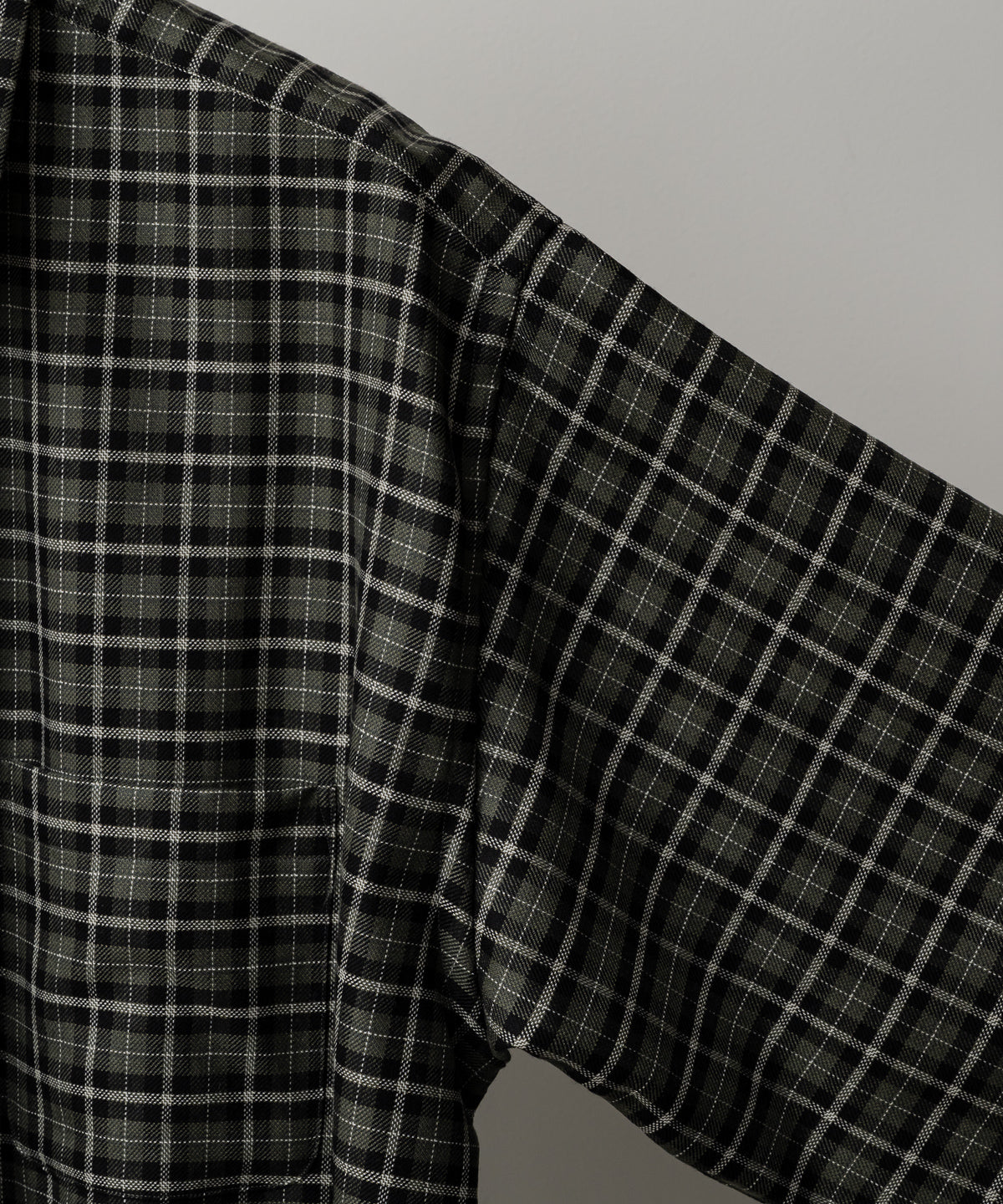 COMFORT FIT SHIRT