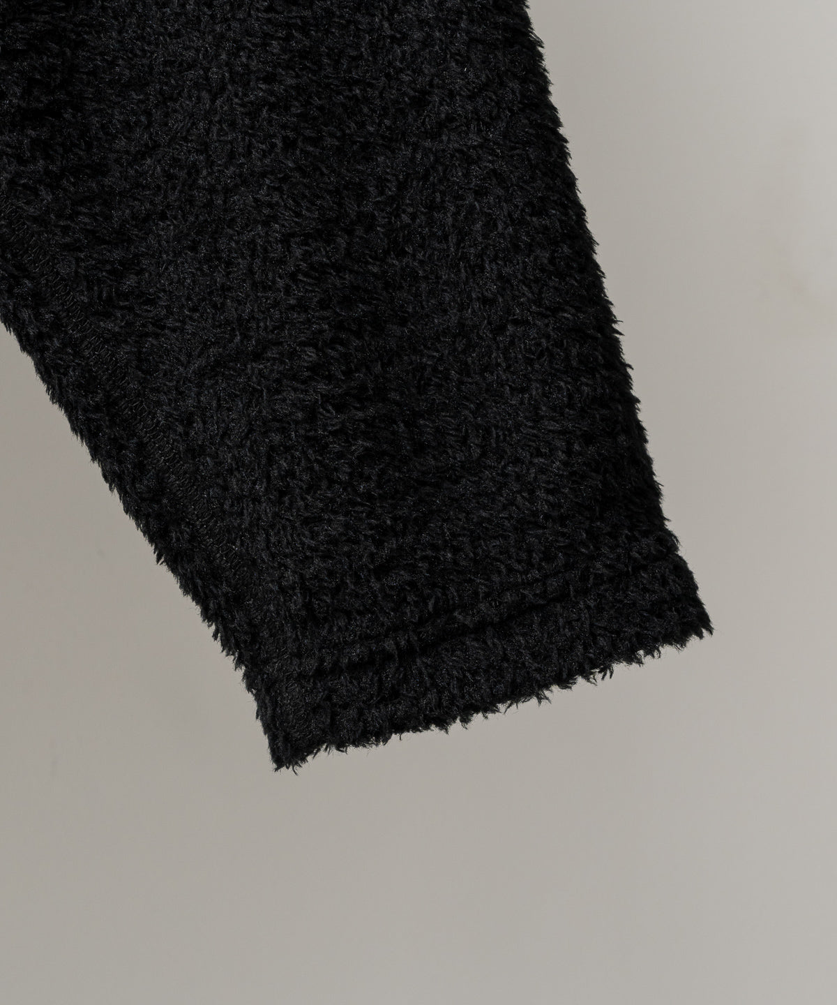MOUT LOW LOFT CREW NECK
