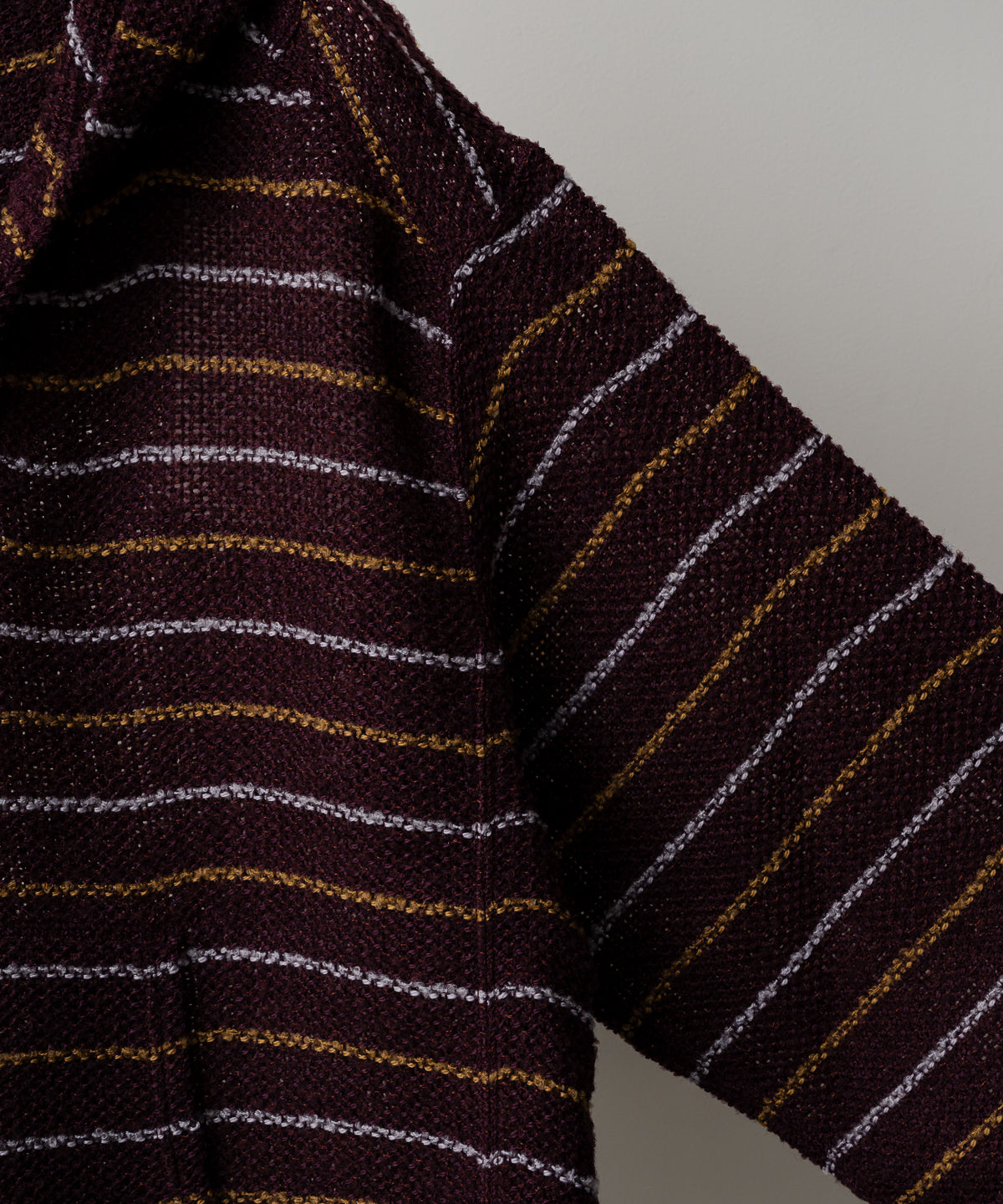 CUT BORDER HOODIE