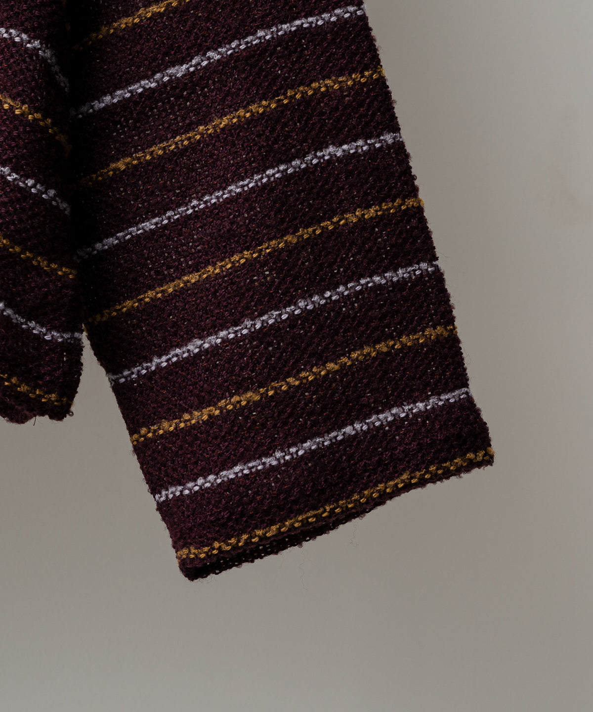 CUT BORDER HOODIE