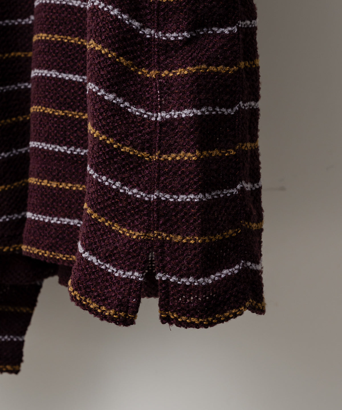 CUT BORDER HOODIE