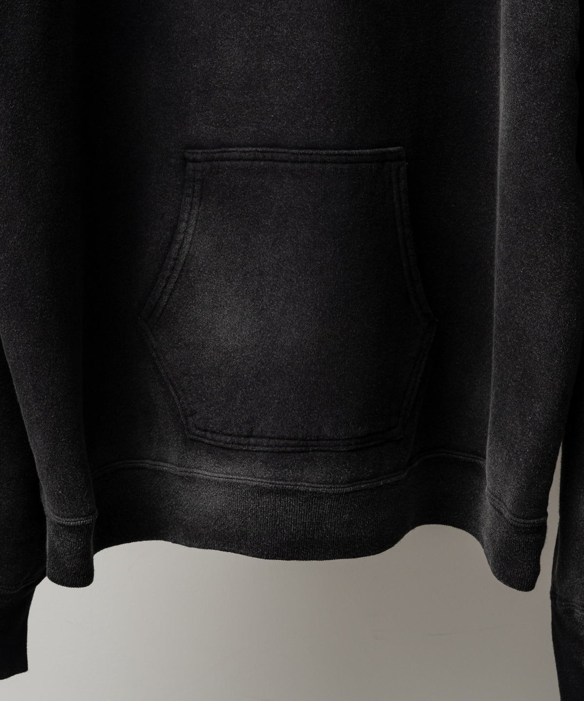 FLEECE-LINED SWEAT HOODIE