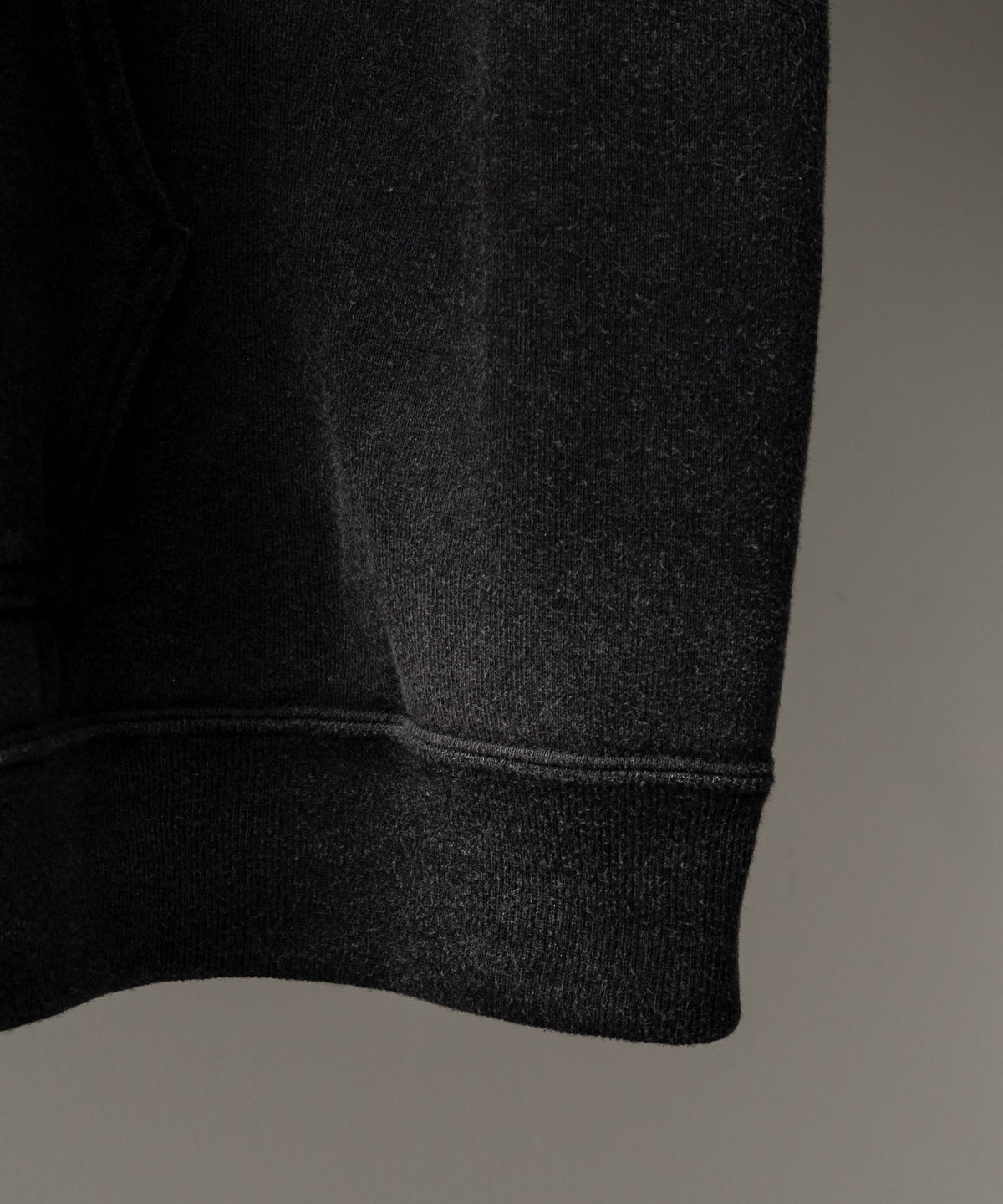 FLEECE-LINED SWEAT HOODIE