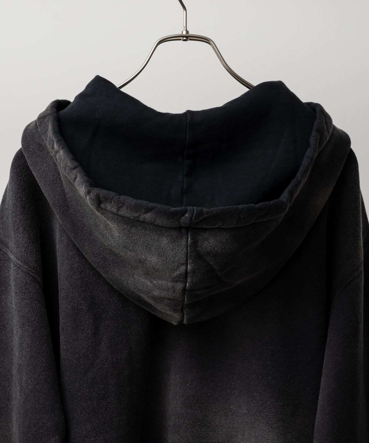 FLEECE-LINED SWEAT HOODIE