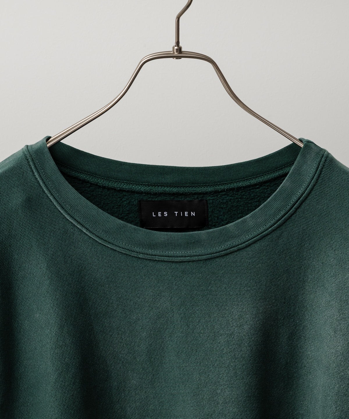 CROPPED CREW SWEATSHIRT