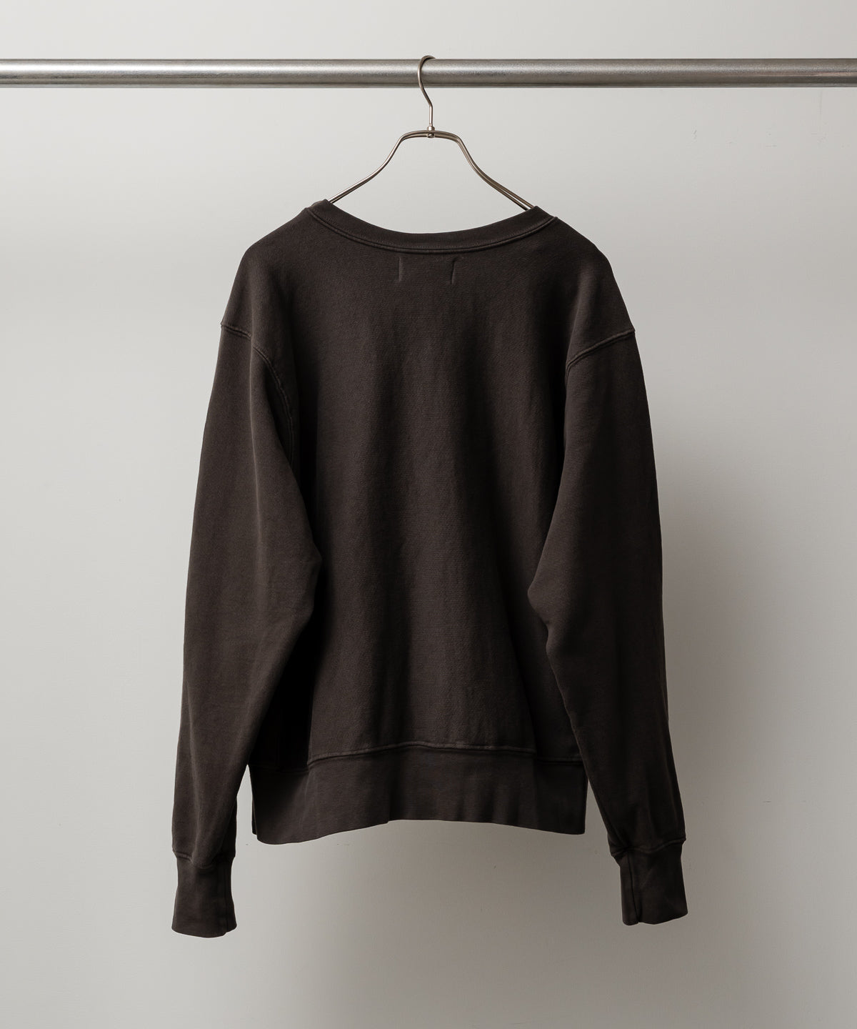 CROPPED CREW SWEATSHIRT