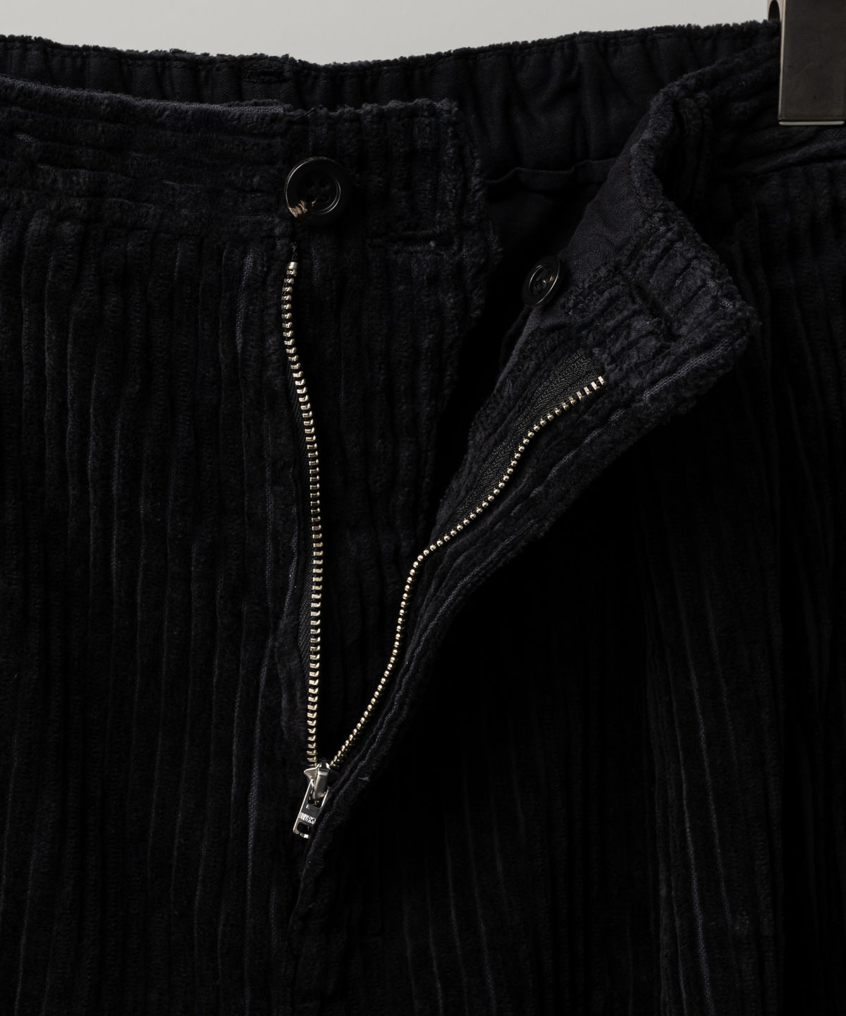 CORDUROY WIDE SLACKS