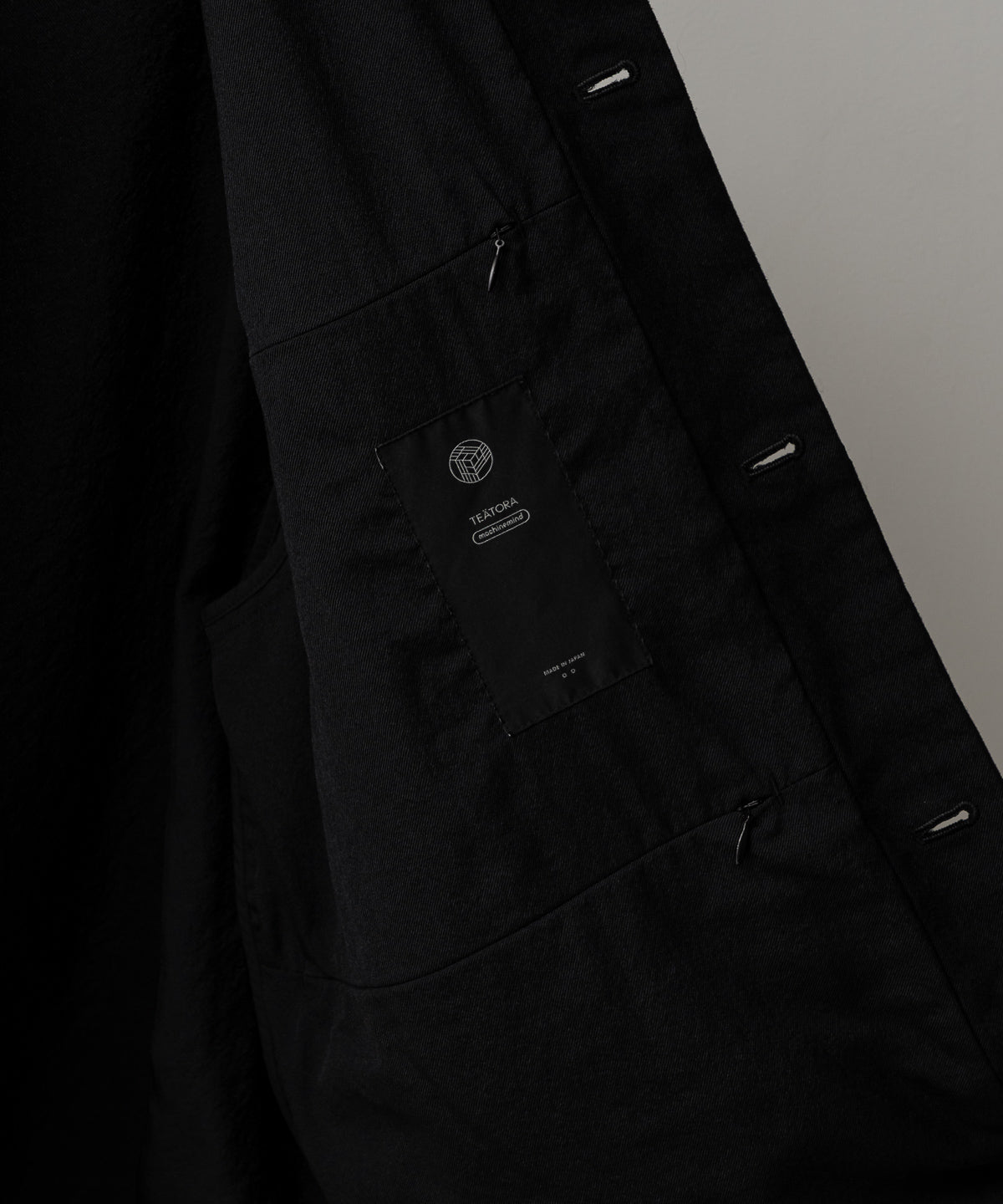 ID JACKET MACHINE MIND BLACK