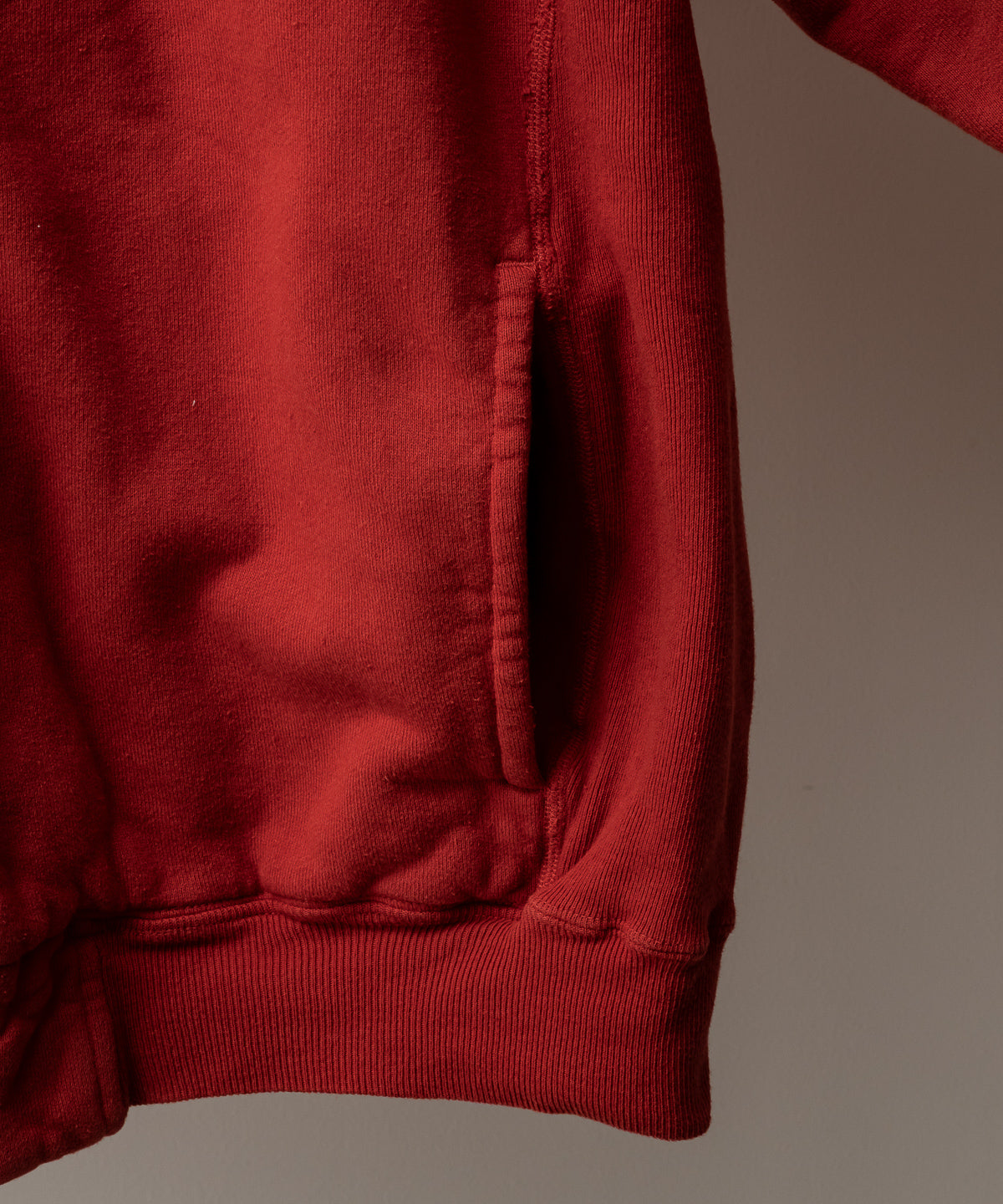 FLEECE-LINED SWEAT VERSITY SH